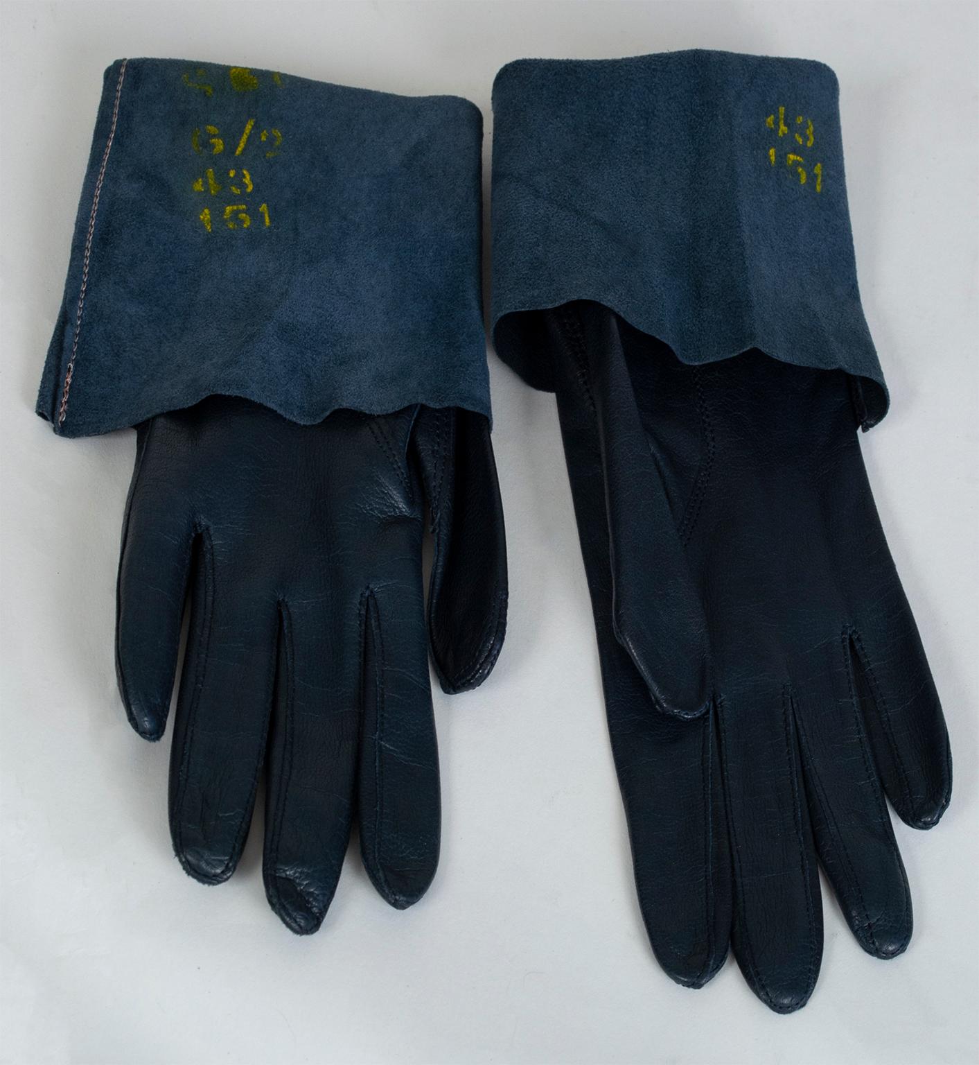 Black Navy Kidskin Leather Dress Gauntlet Forearm Gloves - Extra Small, 1950s For Sale