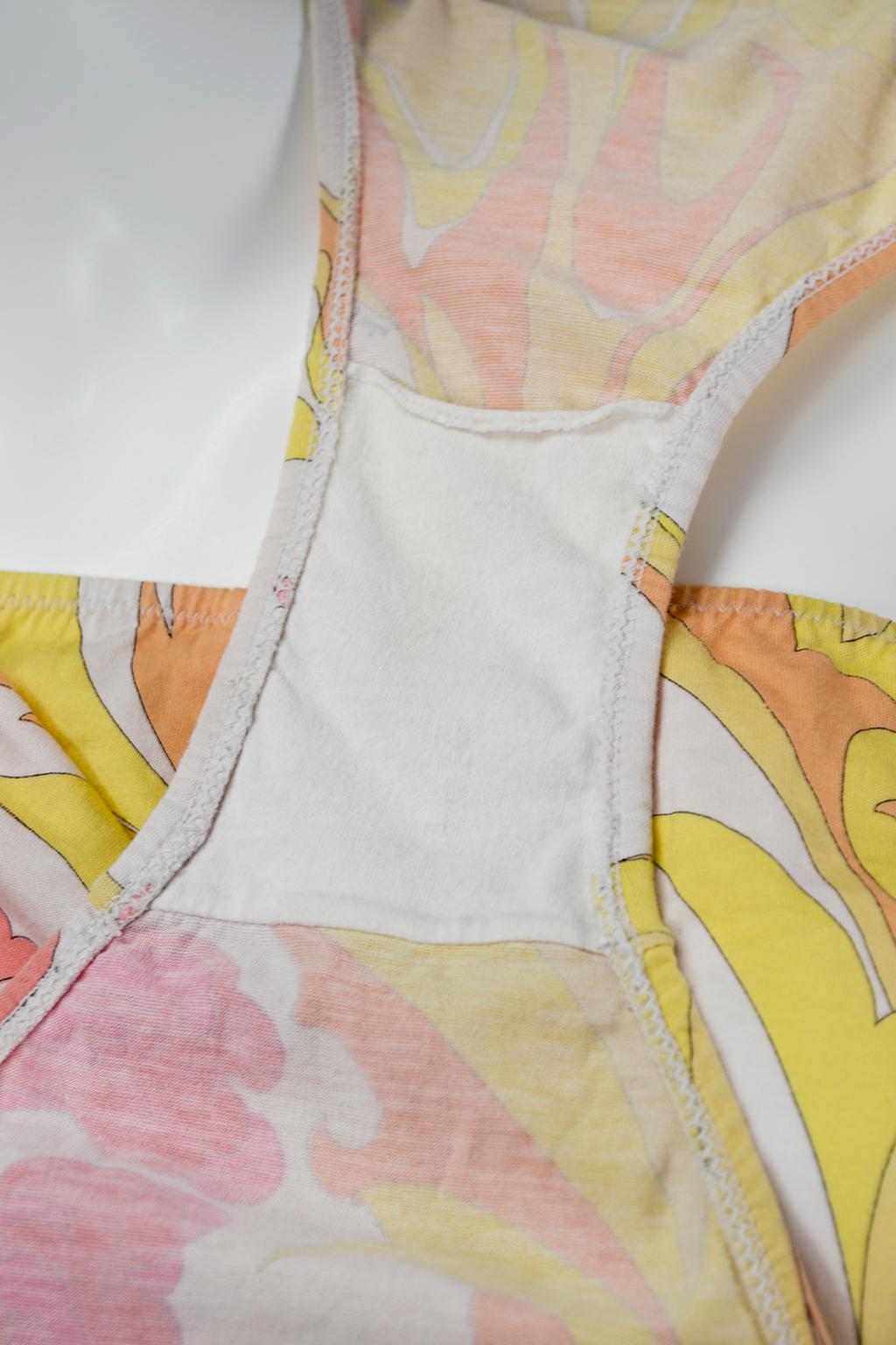 Emilio Pucci Pink Yellow Psychedelic Lounge Bra and Panty Set- S-M, 21st Century For Sale 2