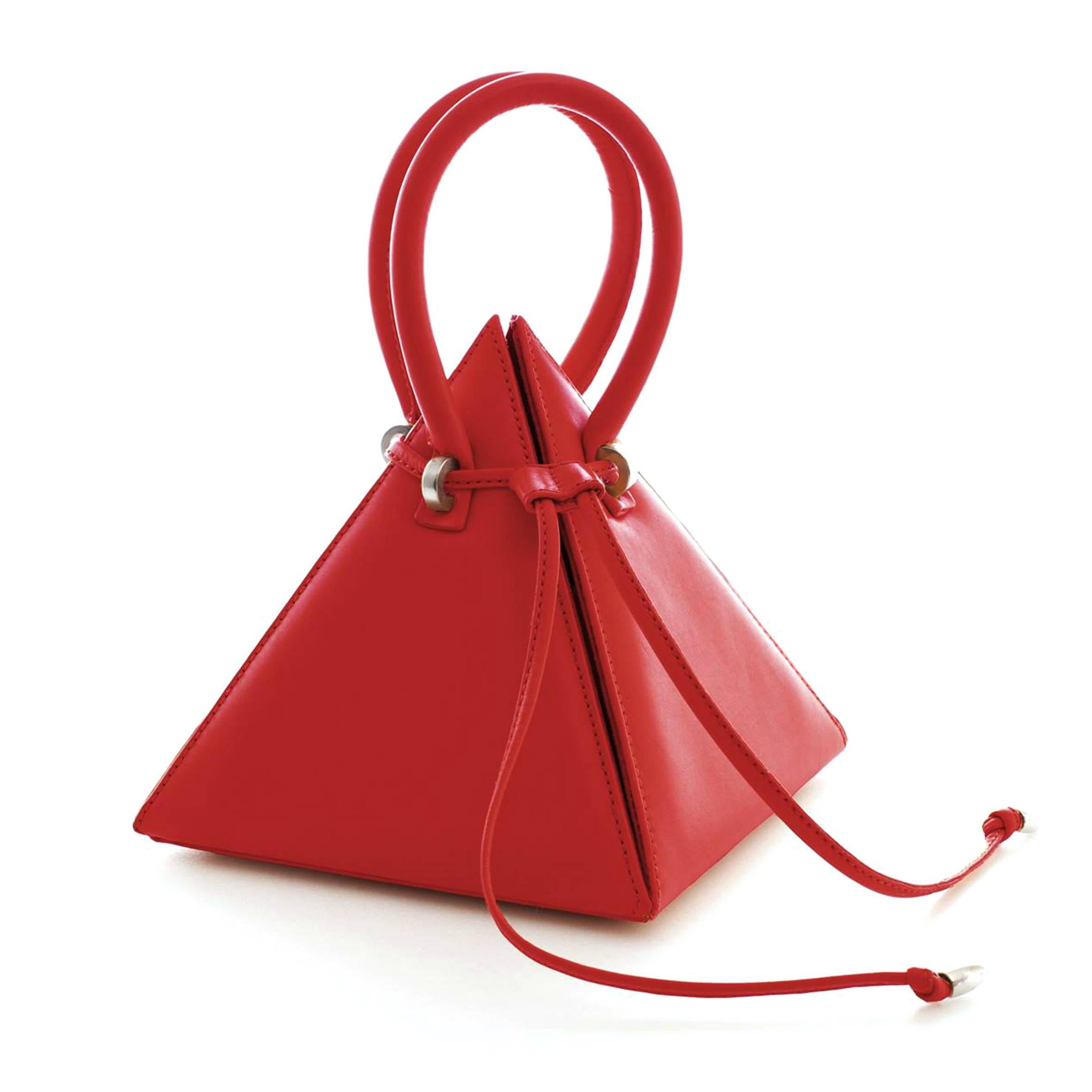 Women's NitaSuri Lia Red Leather Pyramid Handbag For Sale