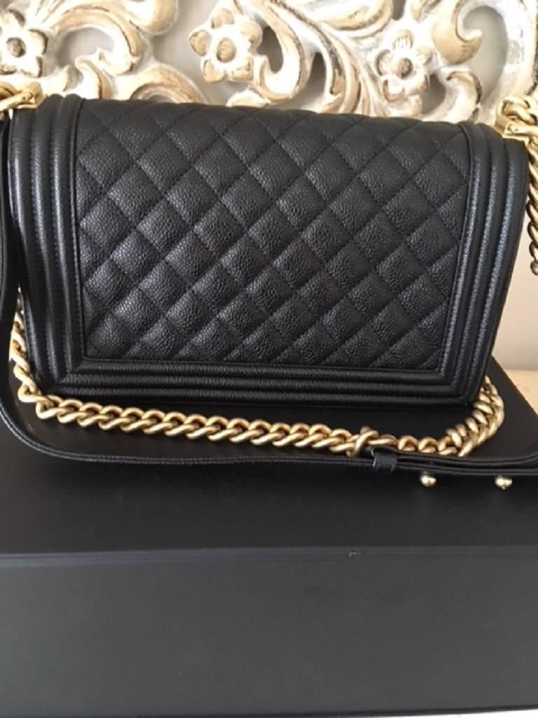 Chanel Medium Boy Bag in Quilted Caviar Leather.  For Sale 4