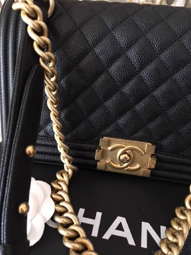 Chanel Medium Boy Bag in Quilted Caviar Leather.  For Sale 3