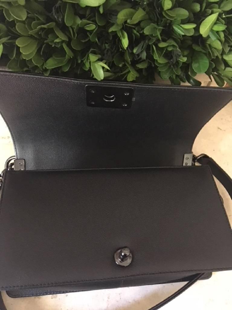 Chanel Medium SO black Boy Bag in quilted Caviar Leather . In New Condition In Melbourne, AU