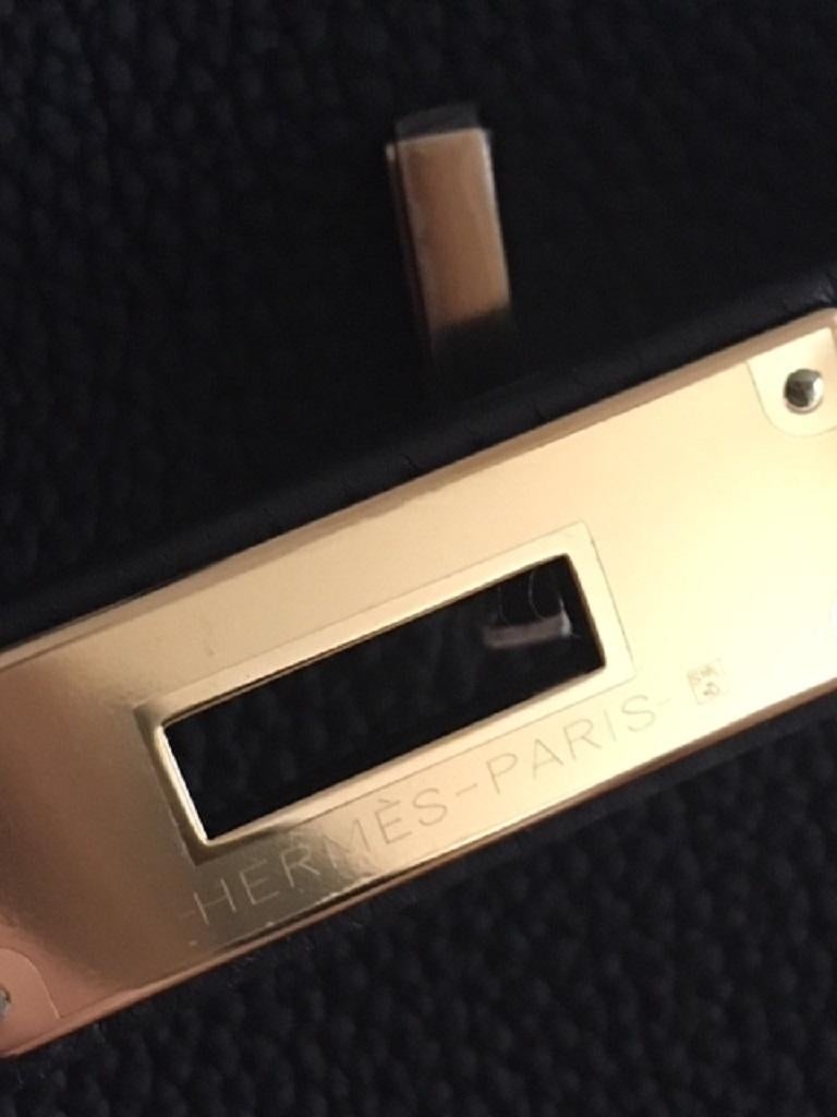Women's or Men's Hermes 2018 Brand New Birkin 35 with TOGO leather in Black with Gold Hardware For Sale