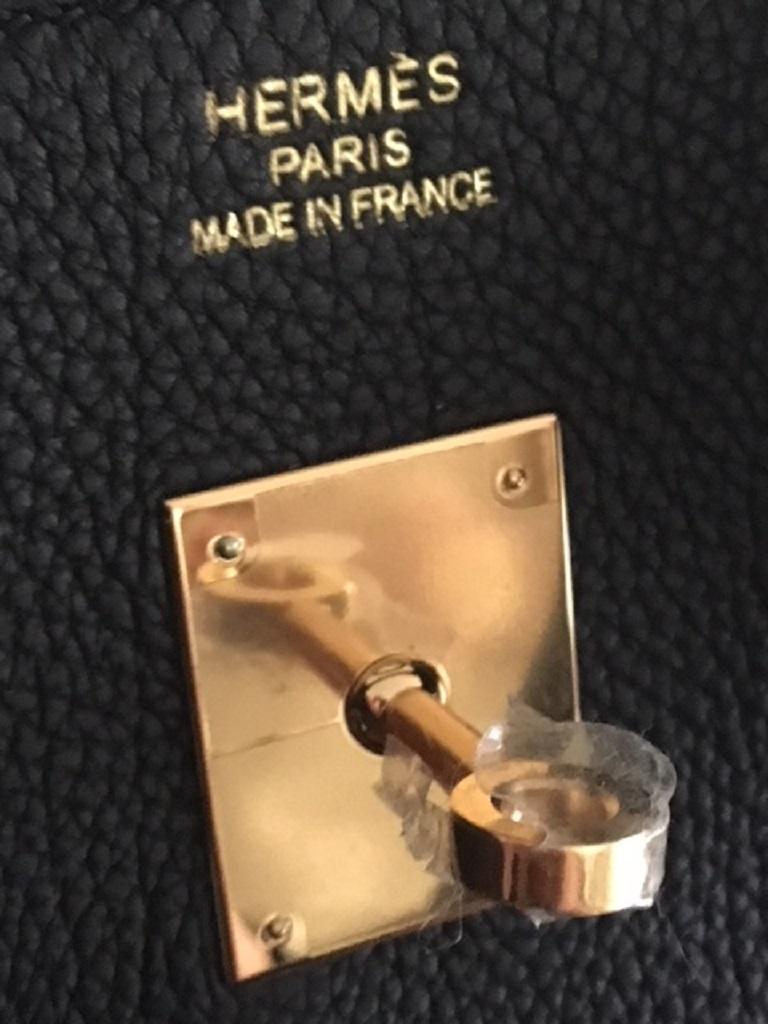 Hermes 2018 Brand New Birkin 35 with TOGO leather in Black with Gold Hardware For Sale 1