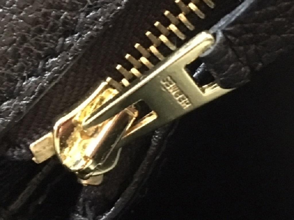 Hermes 2018 Brand New Birkin 35 with TOGO leather in Black with Gold Hardware For Sale 10