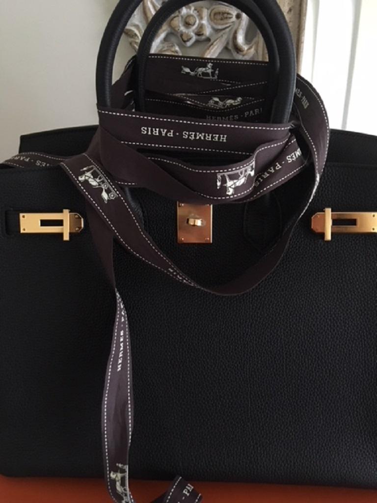 Hermes 2018 Brand New Birkin 35 with TOGO leather in Black with Gold Hardware For Sale 7