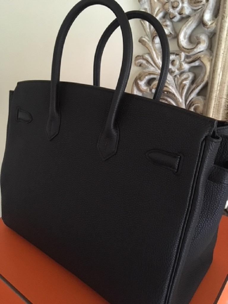 Hermes 2018 Brand New Birkin 35 with TOGO leather in Black with Gold Hardware For Sale 14