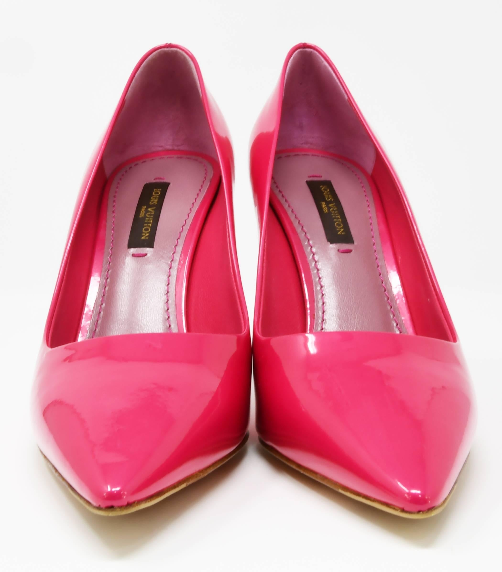 Women's Louis Vuitton Fuchsia Heels, Size 36.5 For Sale