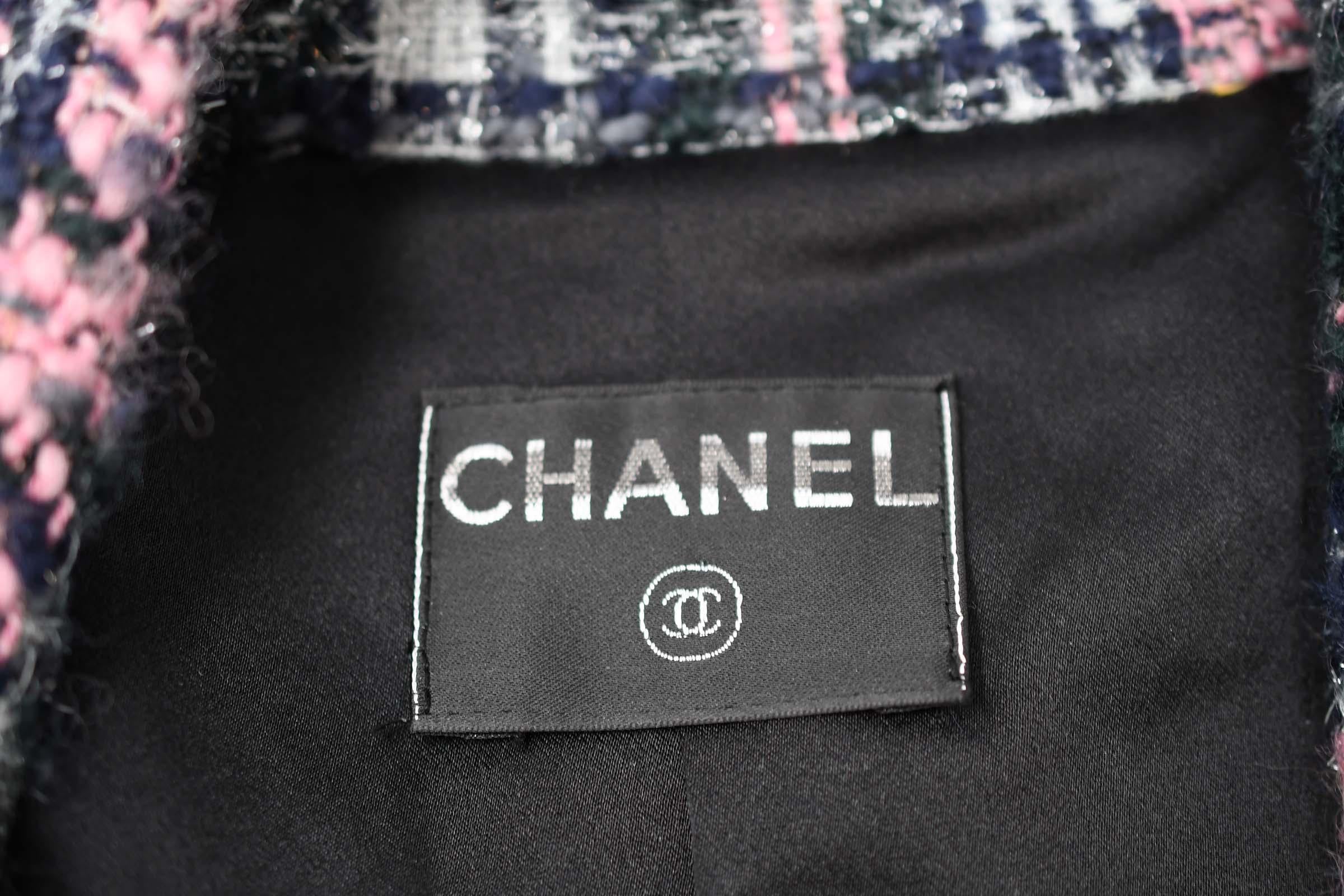 Women's Chanel Long Multi Colored Tweed Coat - FR 34 For Sale