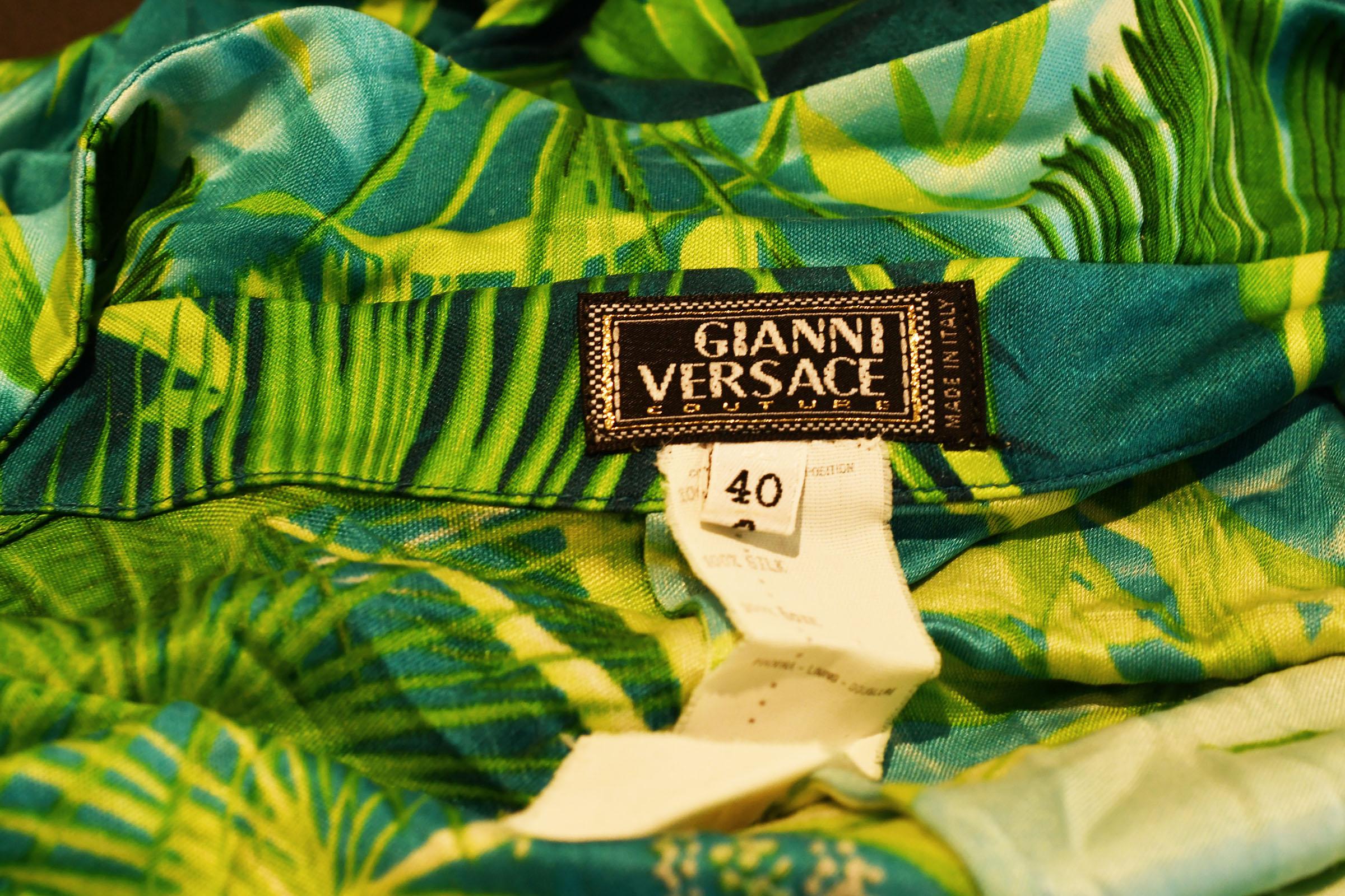 Women's Iconic Gianni Versace Couture Tropical Print Dress - Size IT 40 For Sale