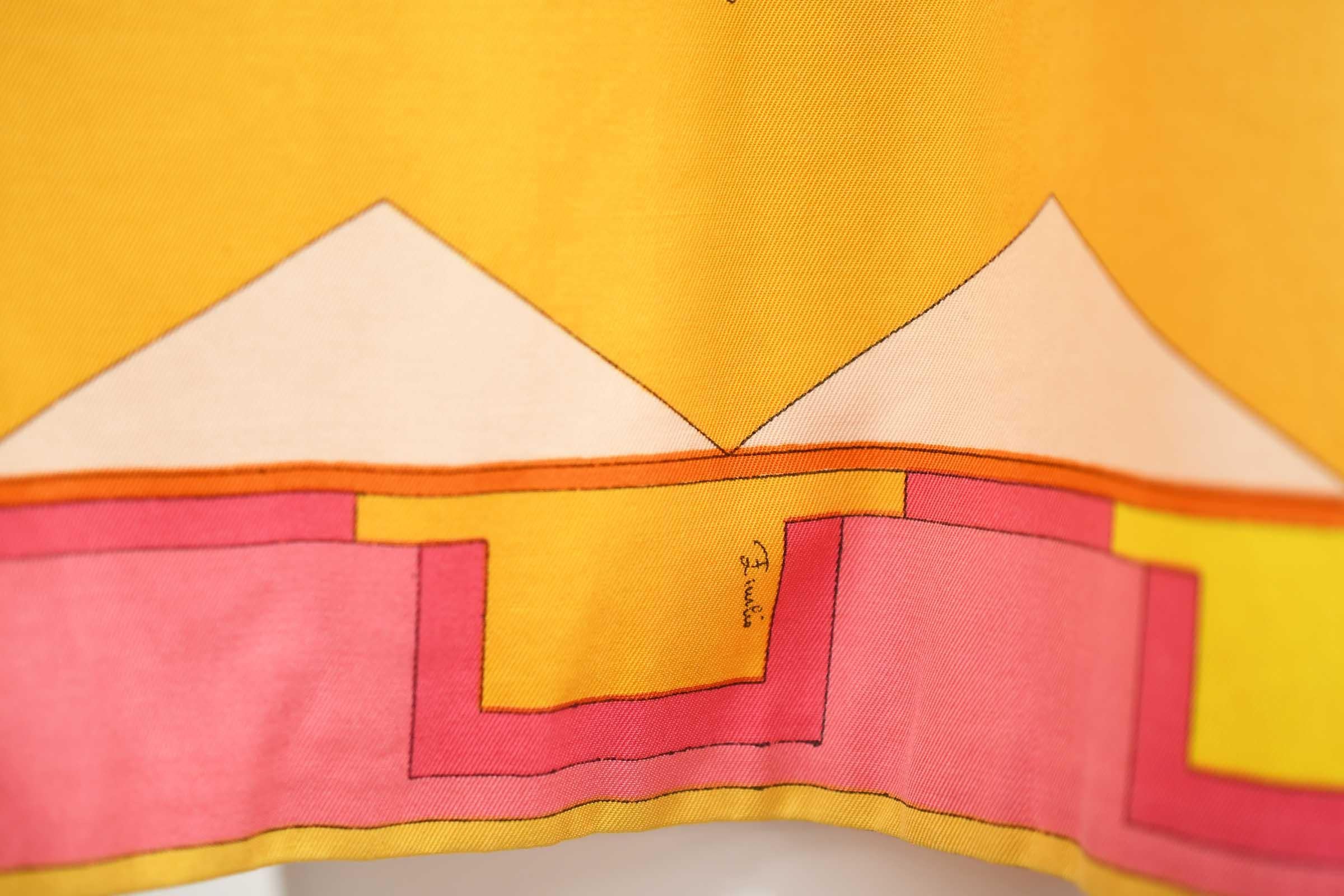 Women's Vintage Pucci Yellow & Pink A-Line Dress - Size 4/6 For Sale