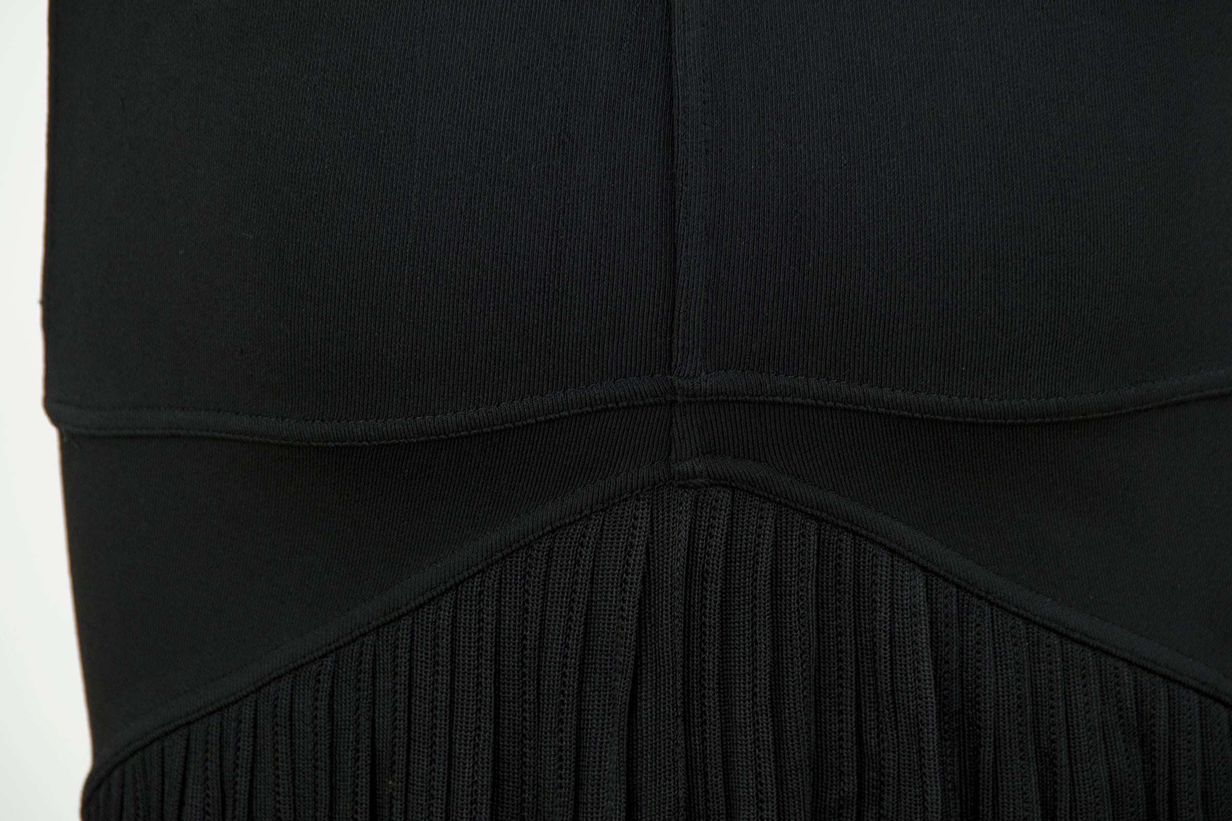 Vintage Alaia Black Knit Pleated Dress - Size XS For Sale 1