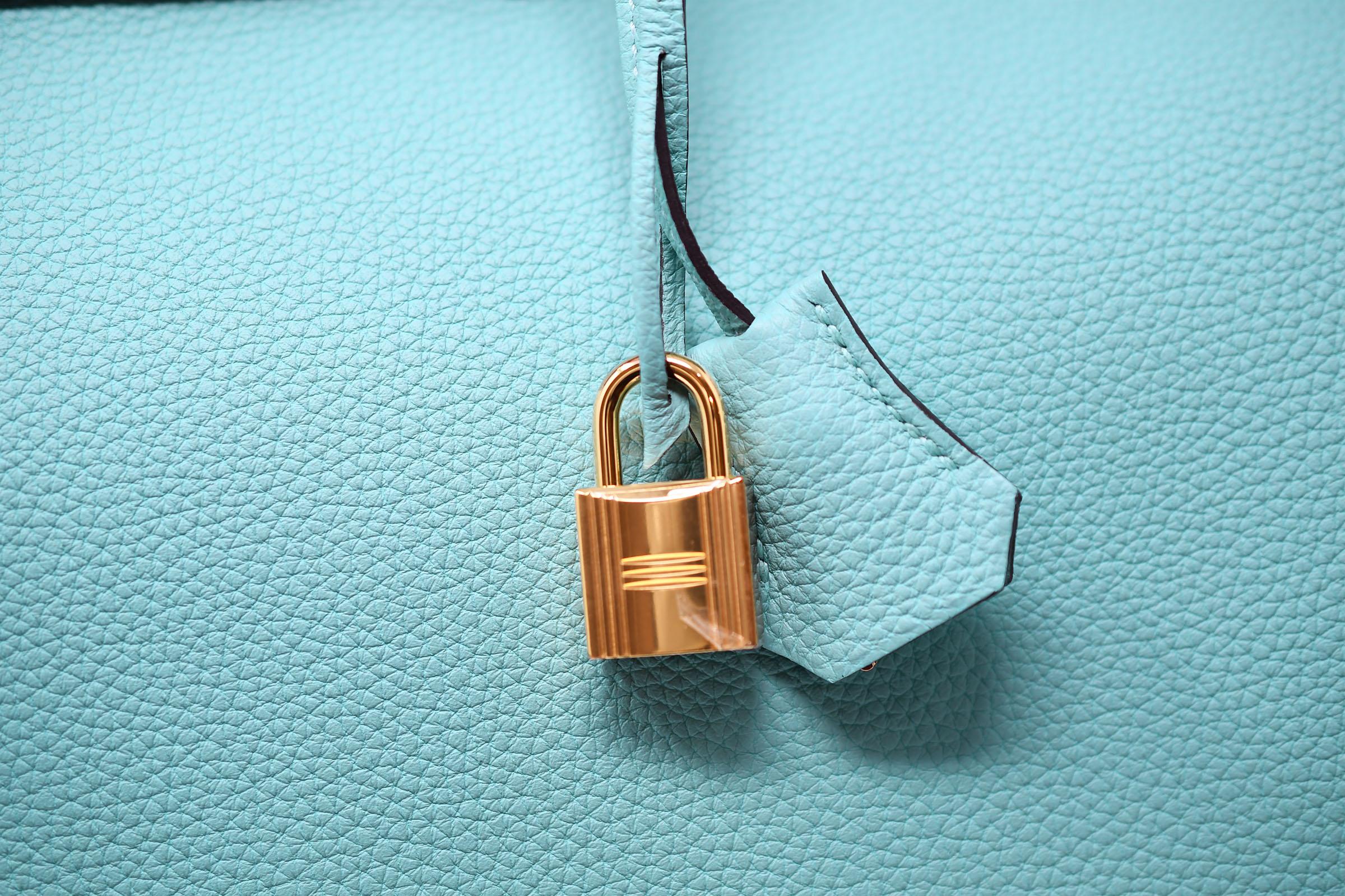 Hermes Birkin Bag 40cm Blue Atoll Clemence GHW In New Condition For Sale In Newport, RI