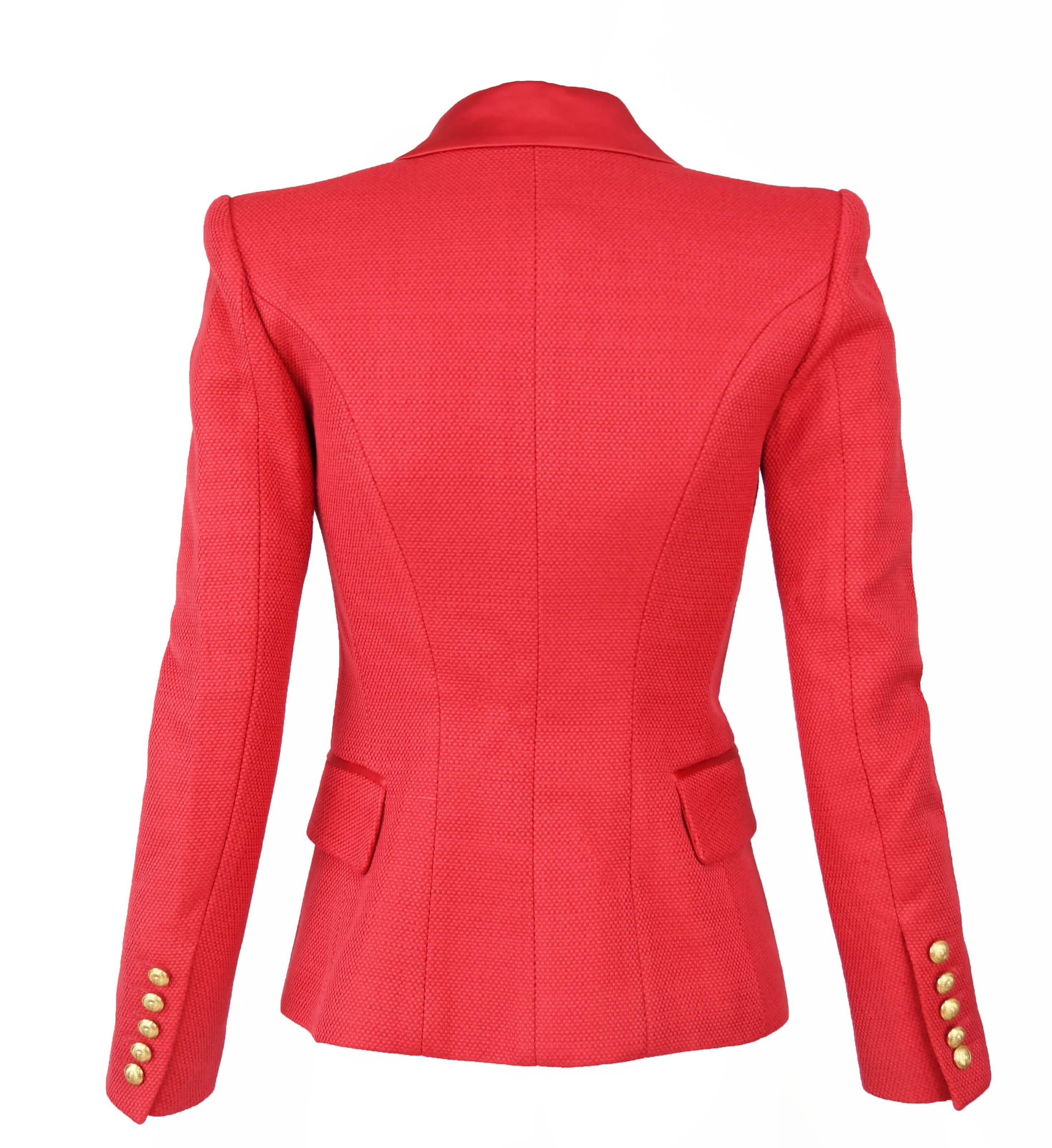 Balmain Red Pique Blazer with Satin Collar - Size FR 34 In New Condition For Sale In Newport, RI