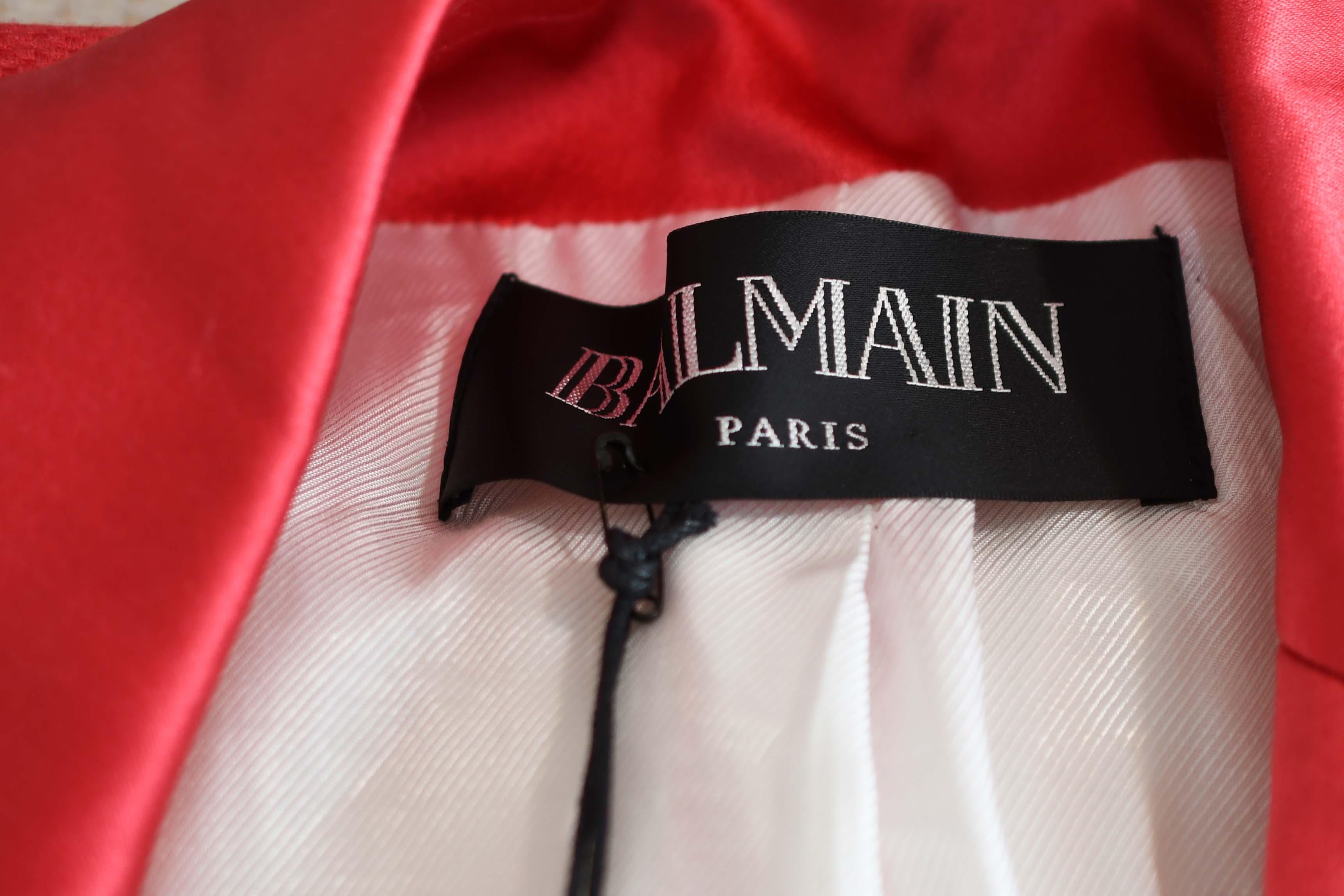 Balmain Red Pique Blazer with Satin Collar - Size FR 34 For Sale 1