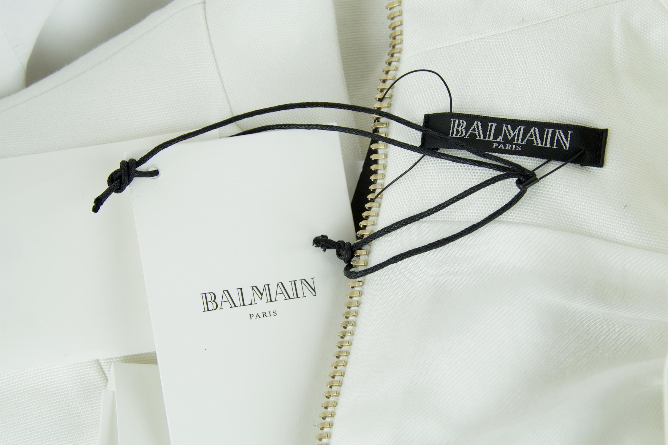 Women's Balmain White Sleeveless Double Breasted Dress For Sale