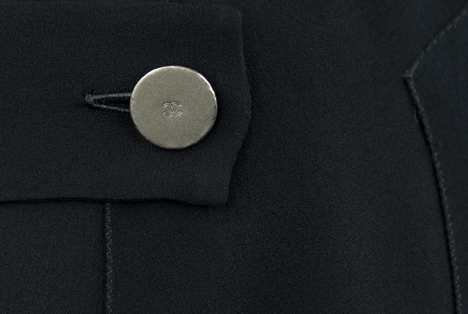 Chanel Black Sleeveless Silk Jumpsuit - Size FR 36/38 For Sale 2