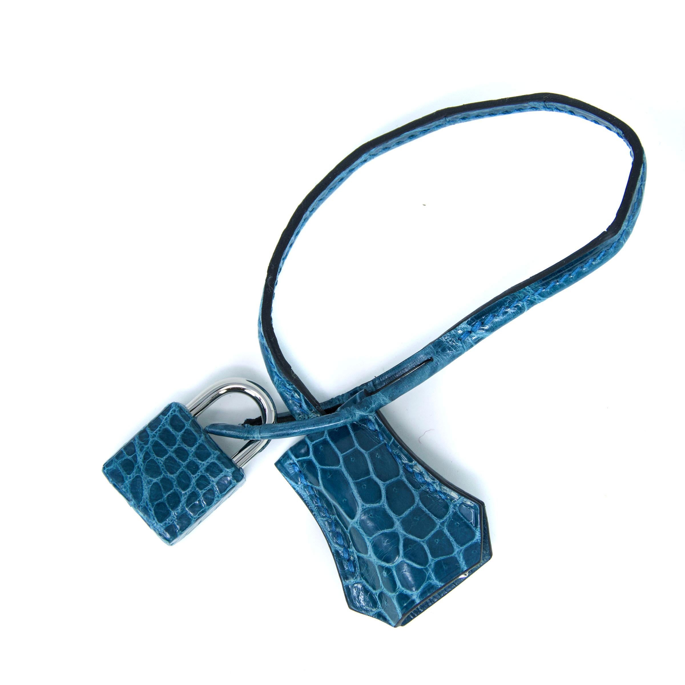 Hermes Bleu Colvert Porosus Crocodile with Palladium Hardware Birkin 35cm Bag  In New Condition In Newport, RI
