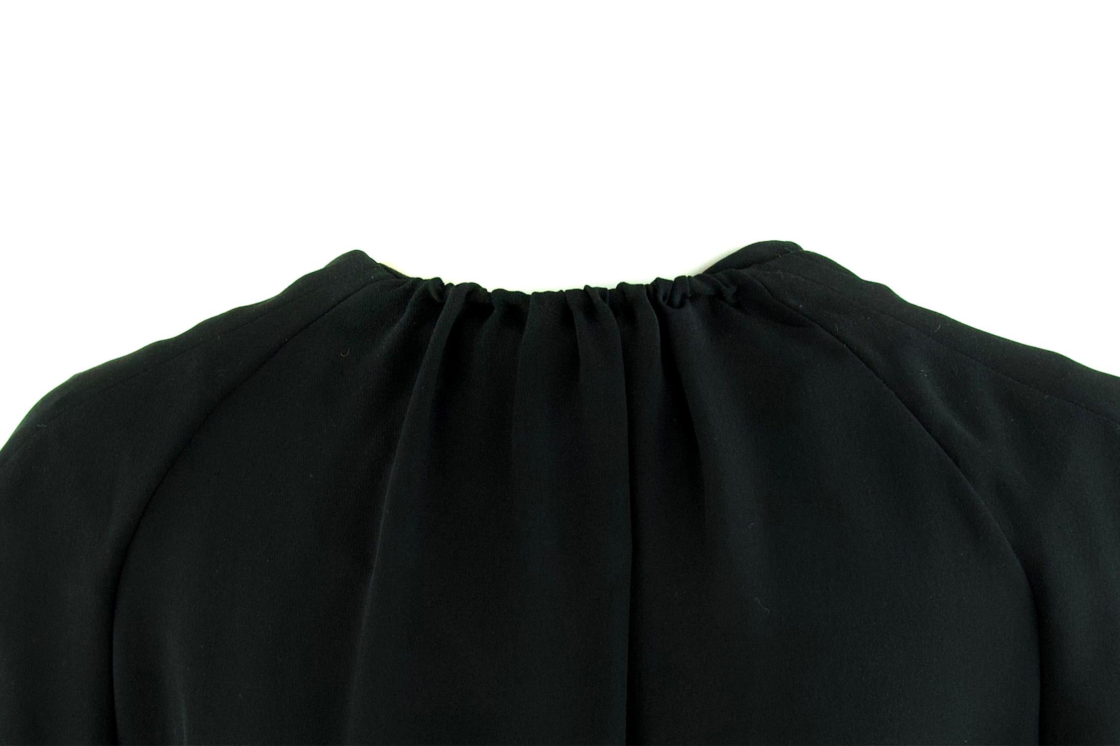 Women's Chloe Black Low V-Neck Jumpsuit - Size FR  40 For Sale