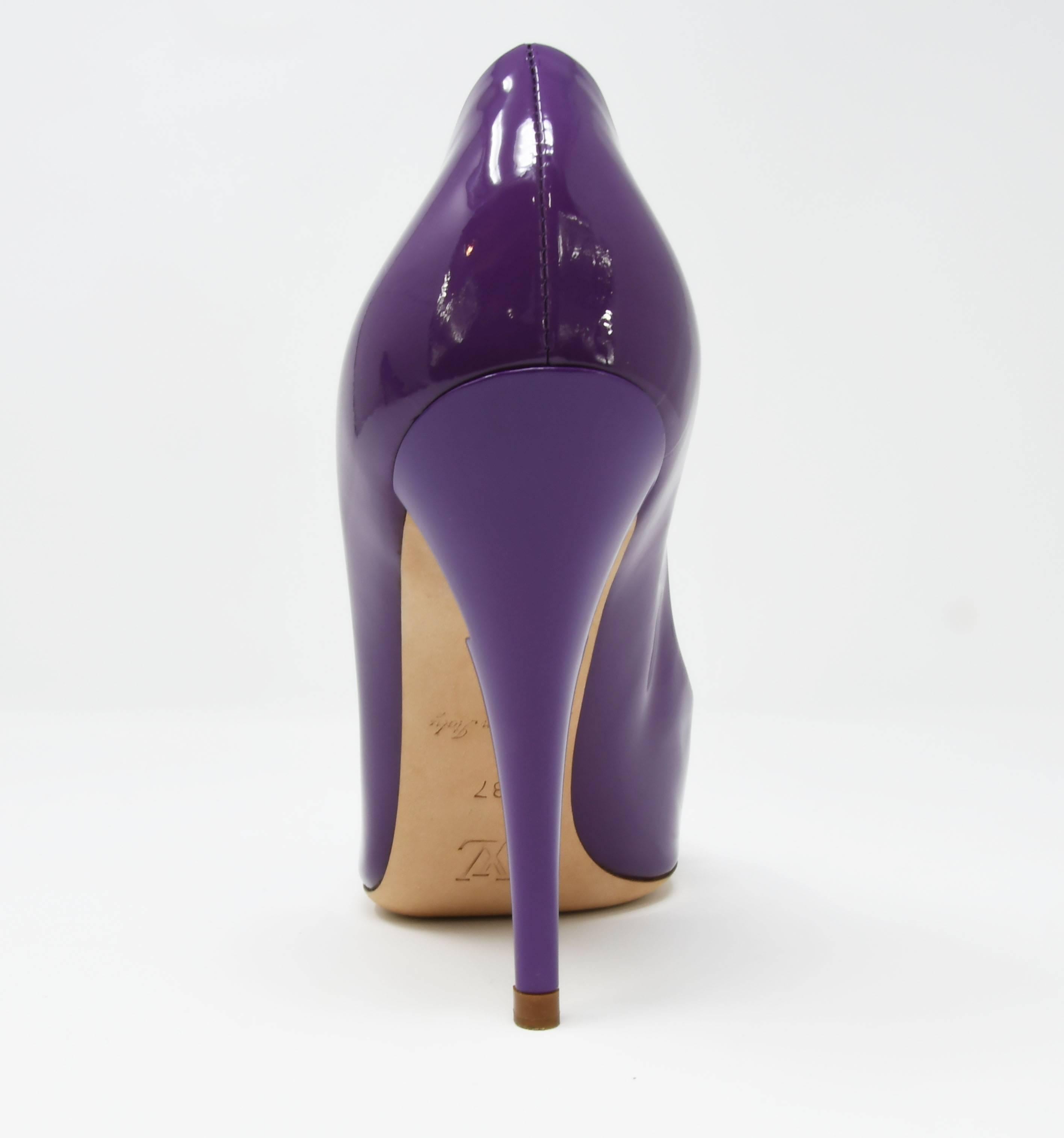 Louis Vuitton After Dark Riviera Violet Patent Leather Pumps, Size 37 For Sale 1