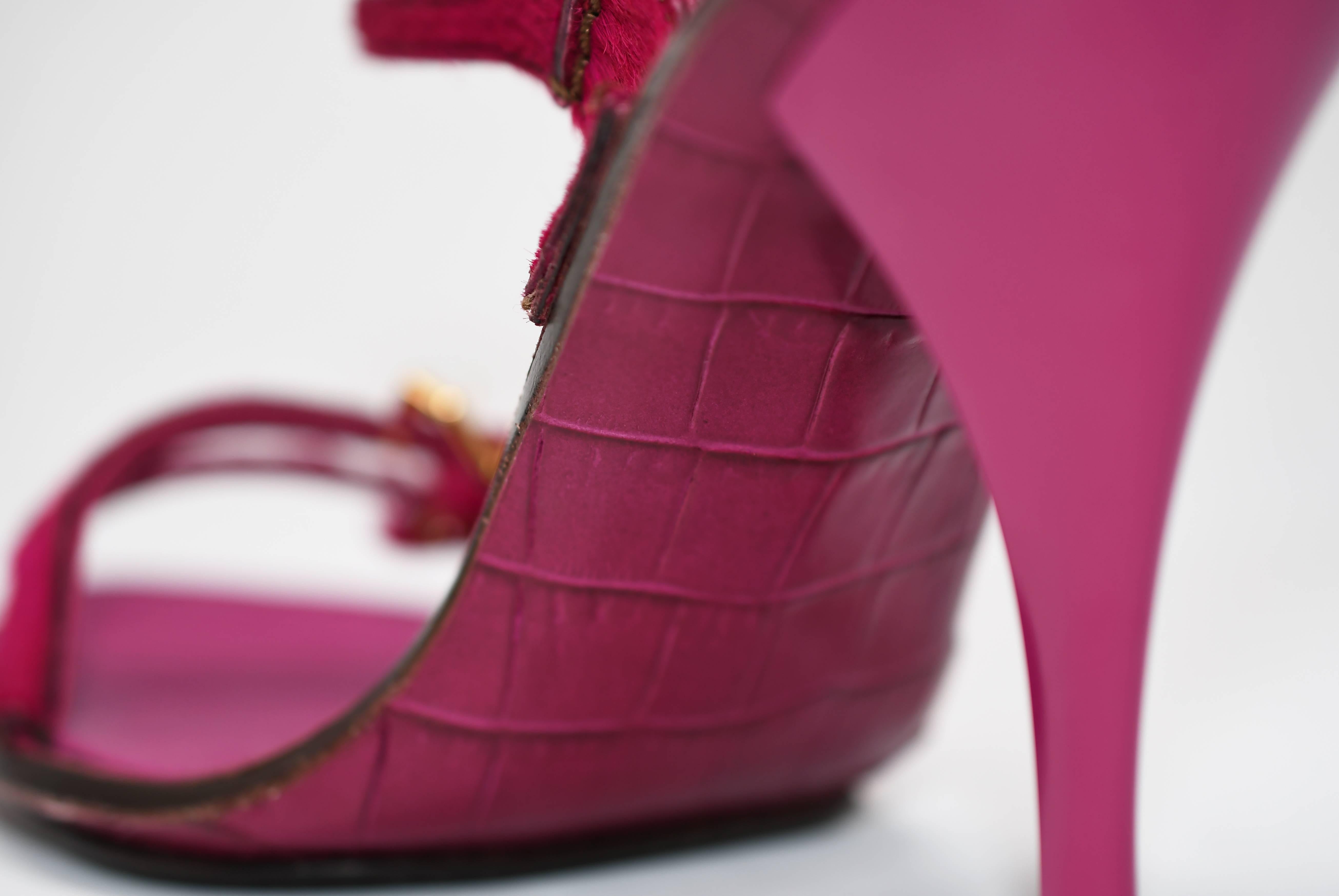 Pink Louis Vuitton Fuchsia Sandal Heel with Alligator Embossed Sole, Size 38 For Sale
