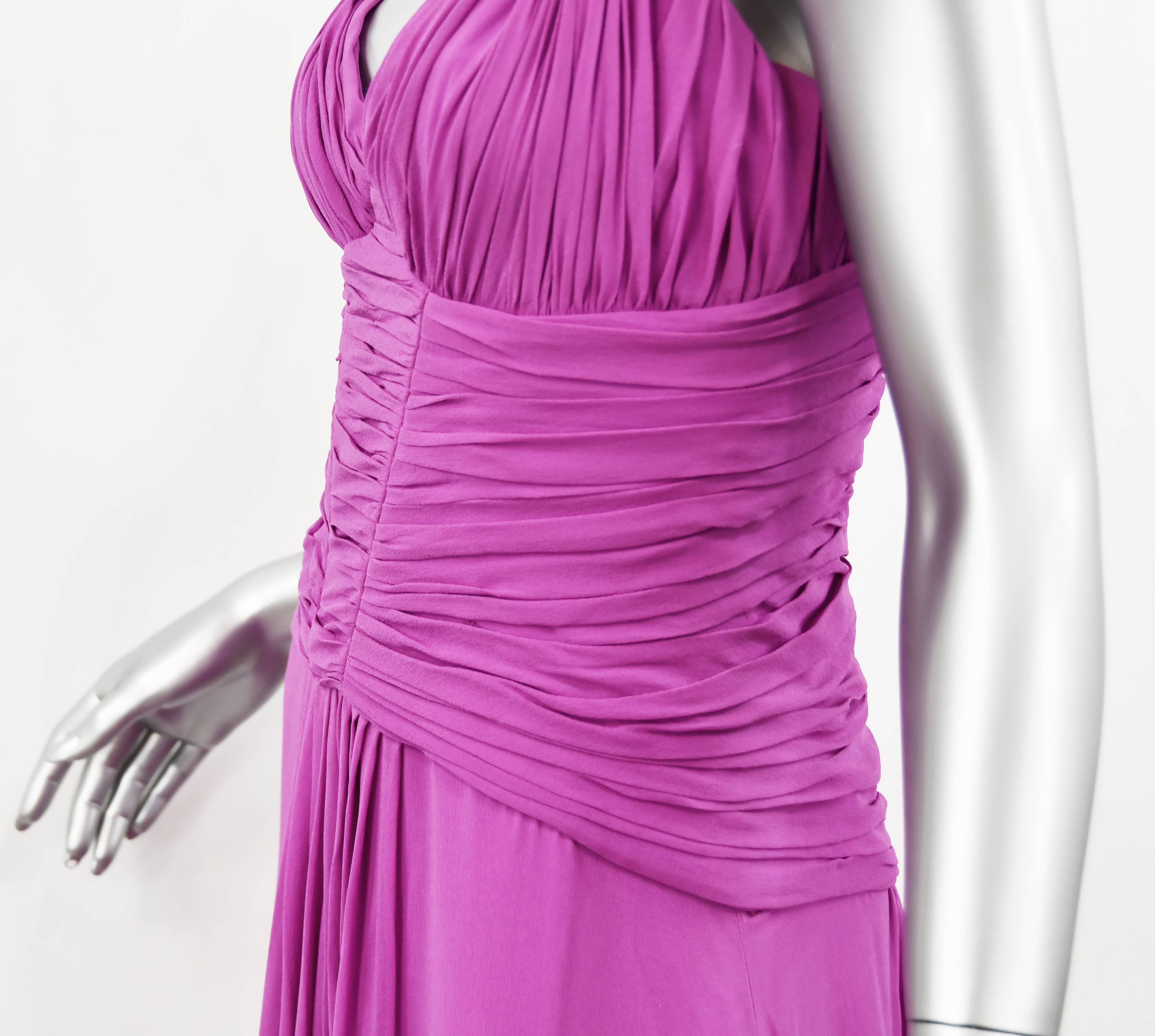 Emanuel Ungaro Long Chiffon Gown in Magenta, Size 4 In Excellent Condition For Sale In Newport, RI