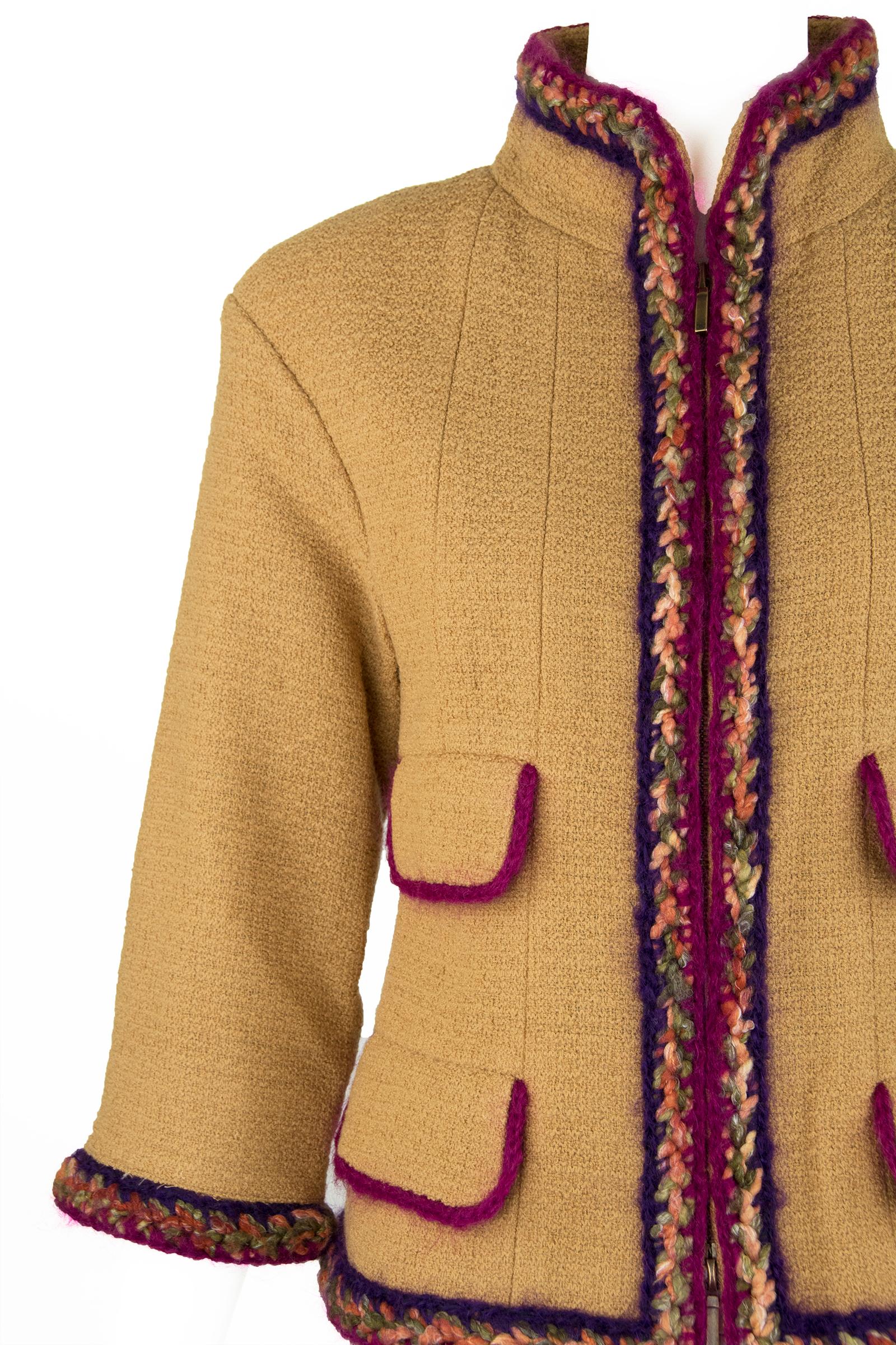 Brown Chanel Camel Blazer with Magenta Multicolor Wool Trim - Size FR 36 For Sale