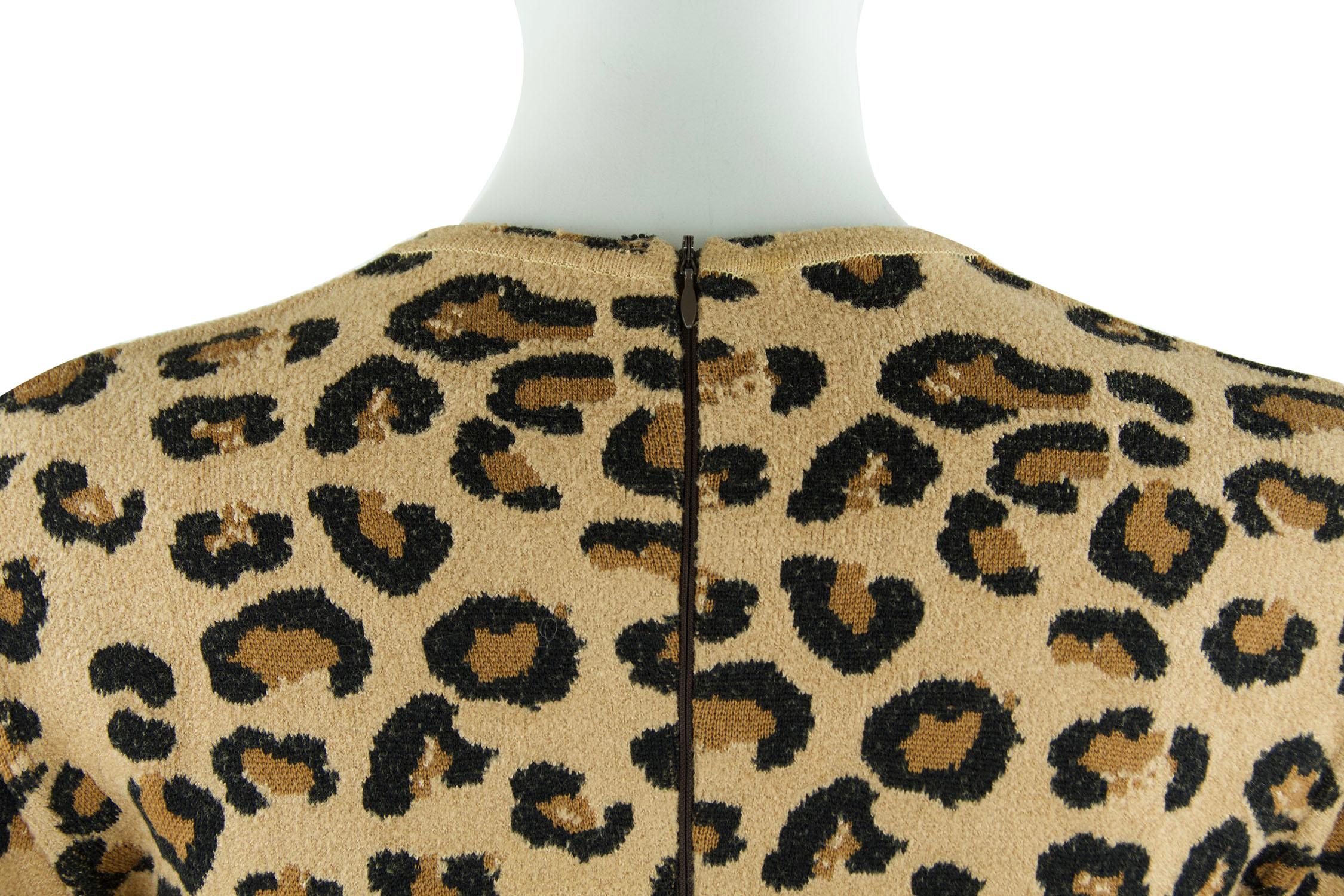 Brown Alaia Vintage Leopard V Neck Dress 1991 - Size S For Sale