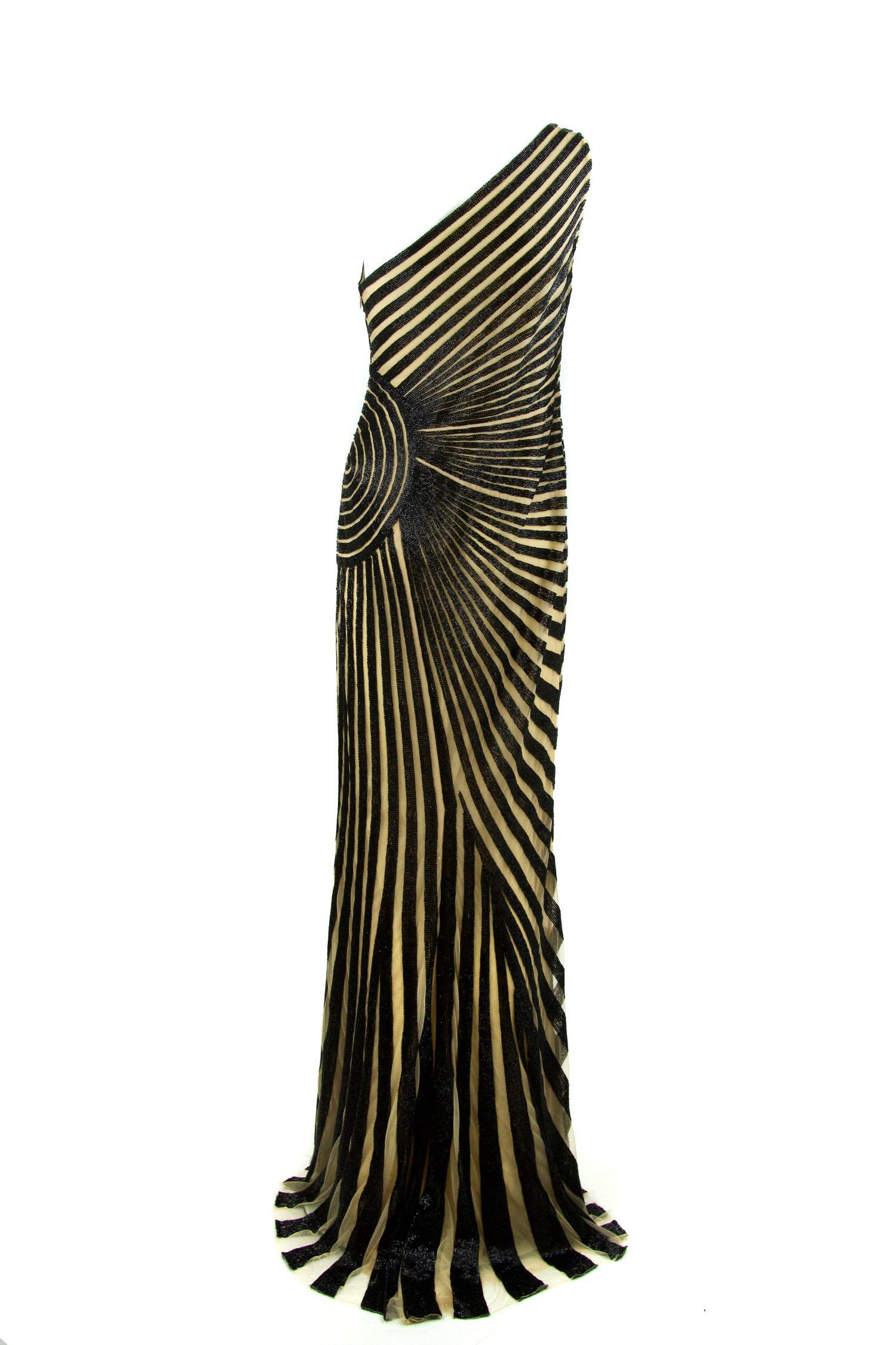 Zuhair Murad Nude & Black Beaded One Shoulder Gown - Size FR 42 In Excellent Condition For Sale In Newport, RI
