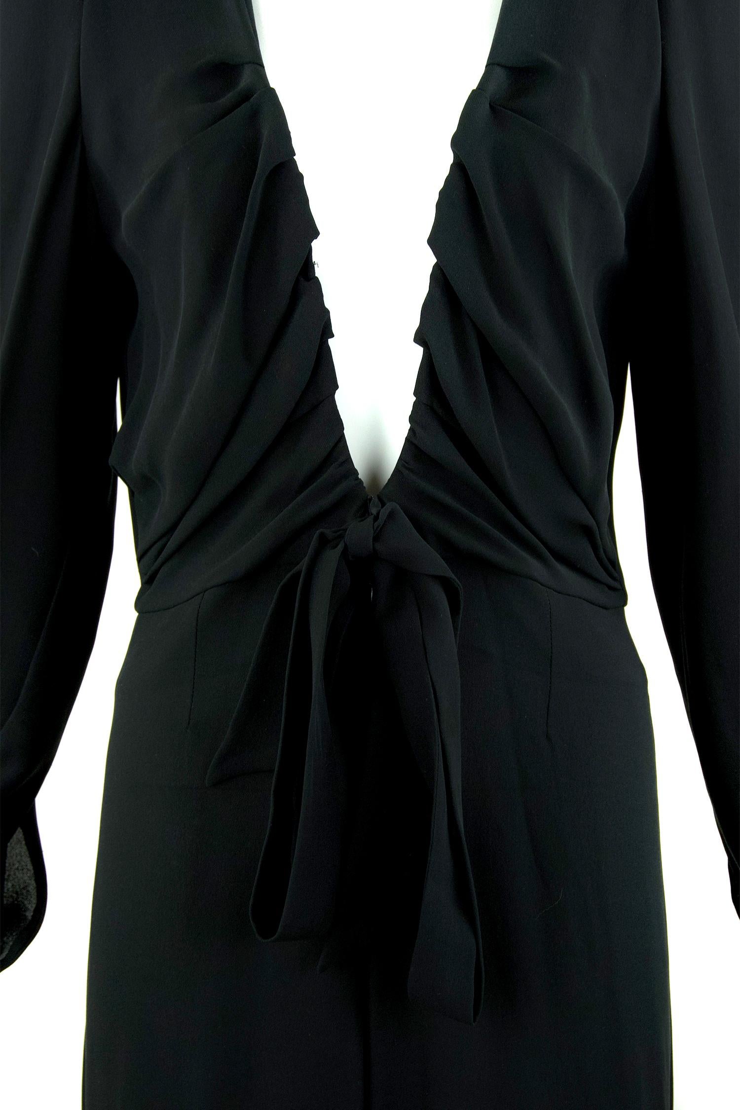 Chloe Black Low V-Neck Jumpsuit - Size FR  38 For Sale 2