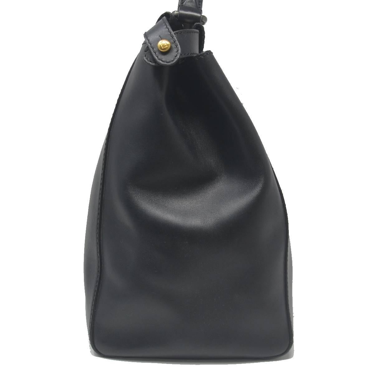 Women's Fendi Large Peekaboo Black leather Handbag