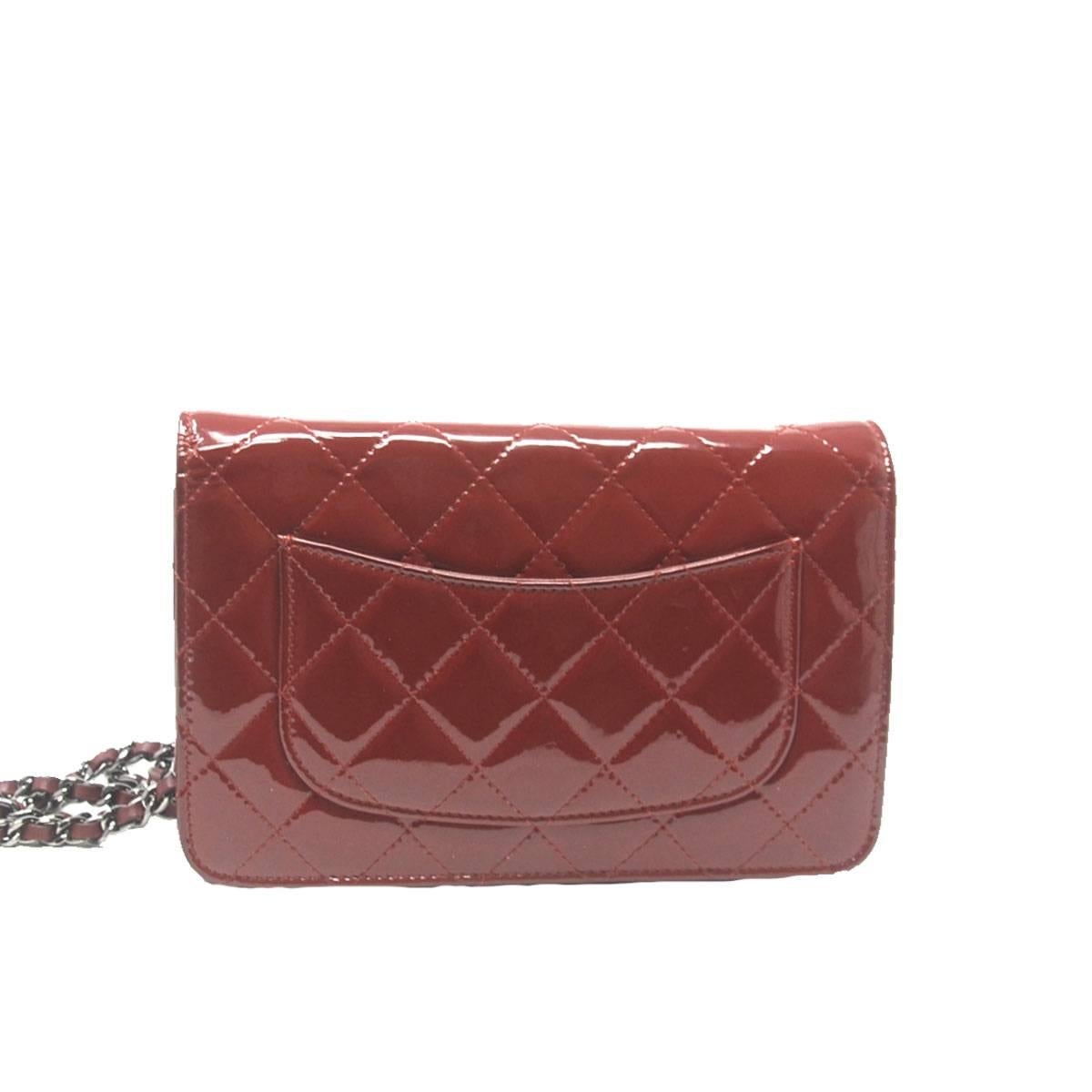 Chanel Dark Red Patent Leather WOC With Card In Excellent Condition In Boca Raton, FL