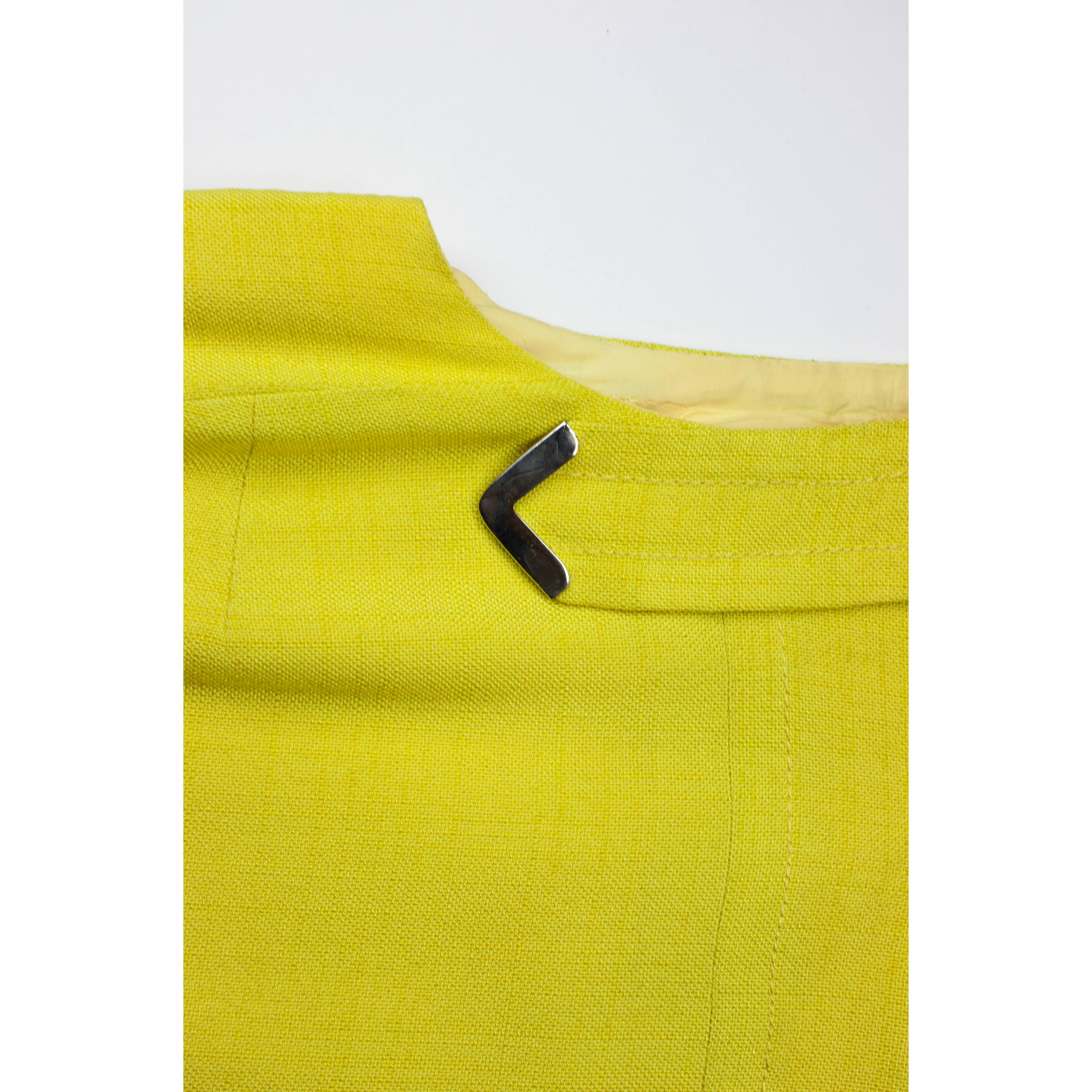 Ted Lapidus made to measure couture finished yellow linen dress, circa 1960 In Excellent Condition For Sale In London, GB