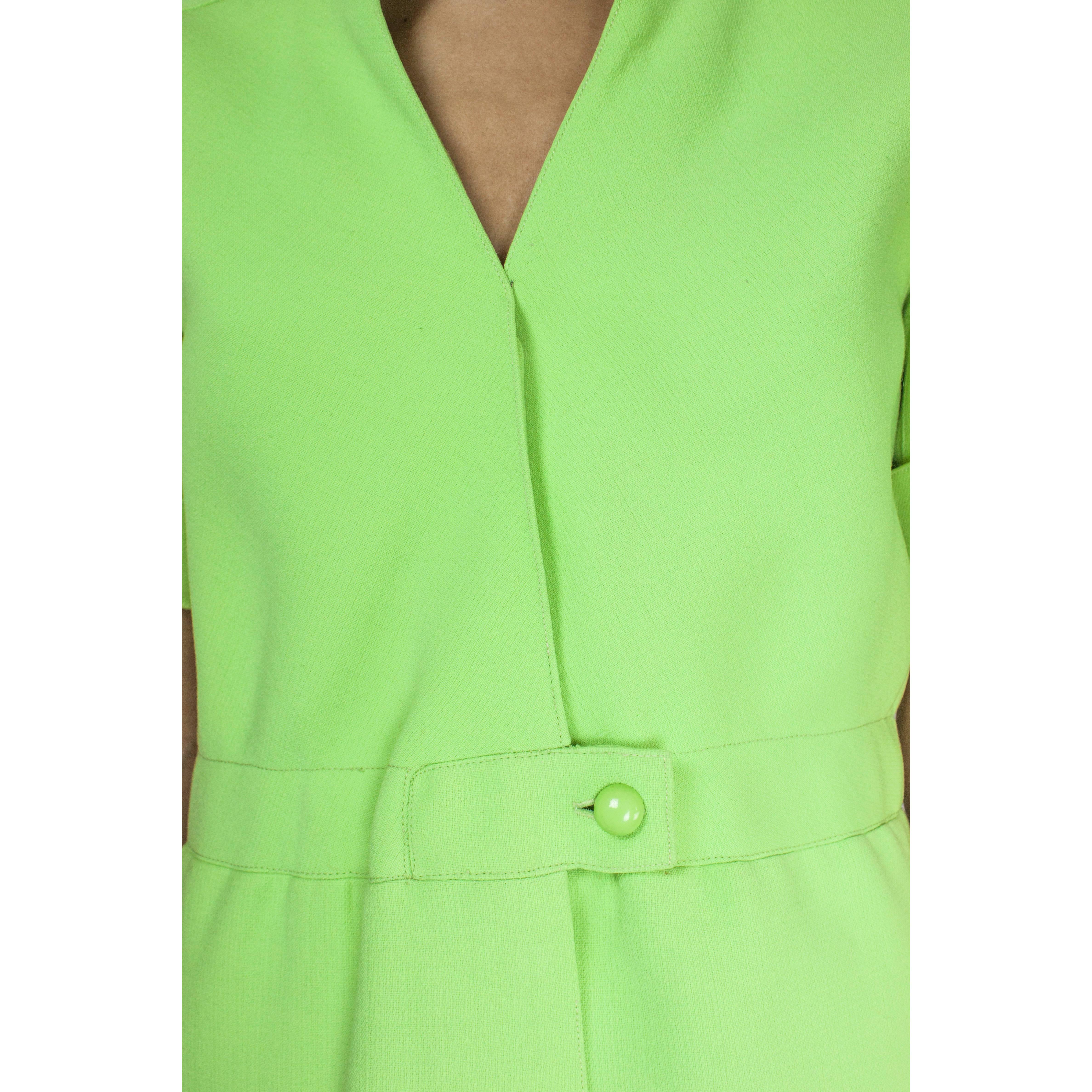 Women's Andrè Courreges Early lime green tunic, circa 1967 For Sale