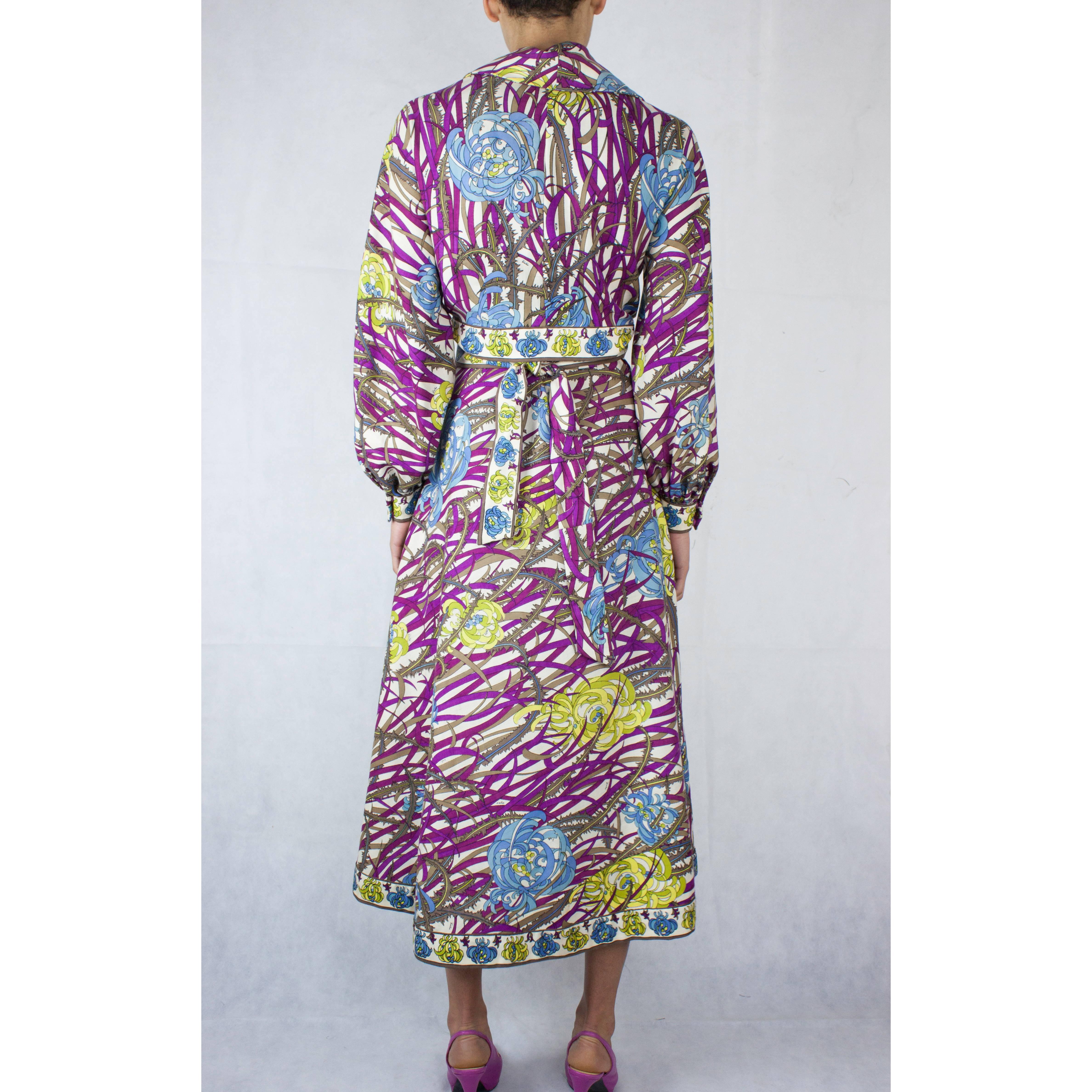 Pucci foliage print wool challis ensemble. circa 1970 In Good Condition For Sale In London, GB