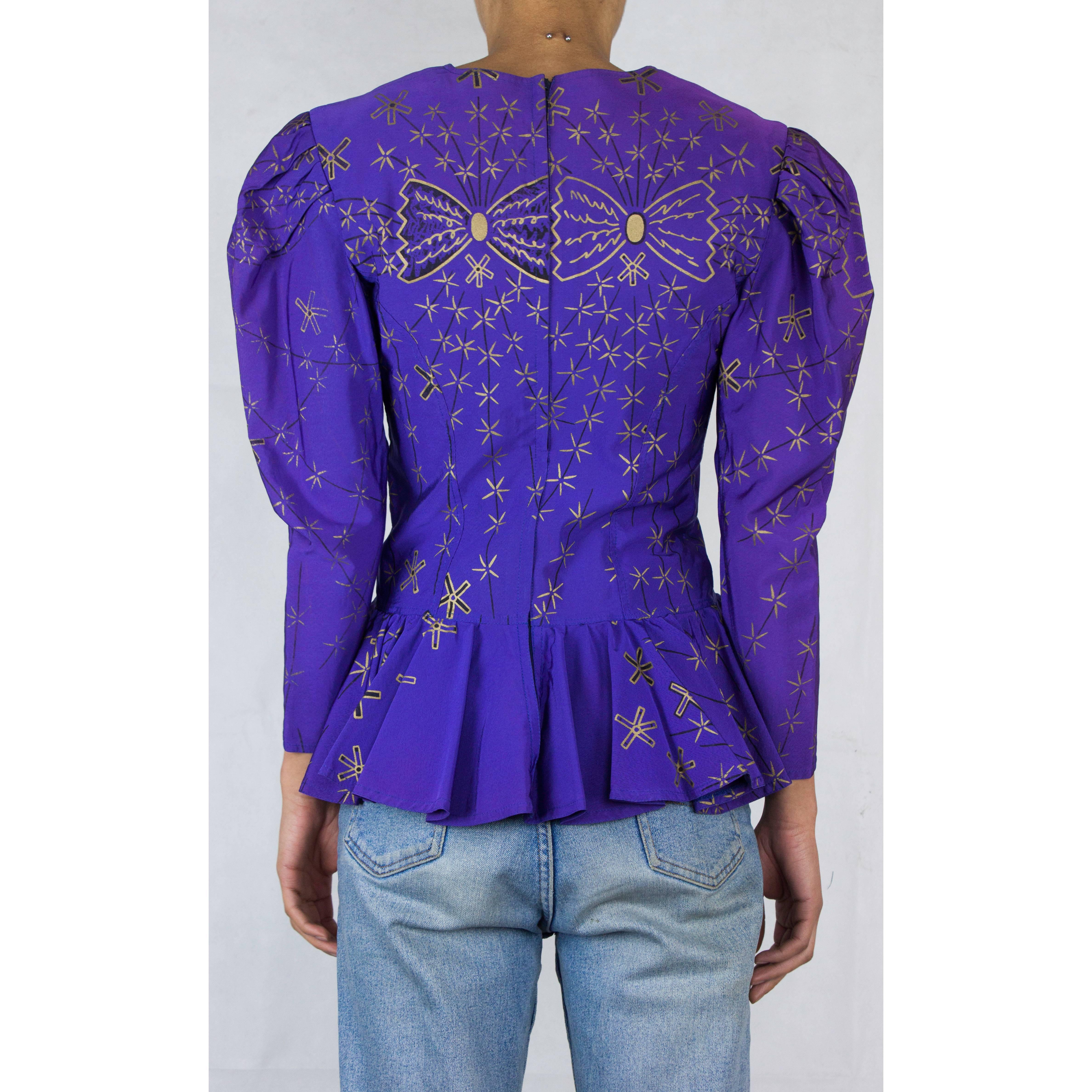 Purple Zandra Rhodes hand painted fitted peplum top with rhinestones. circa 1980s For Sale