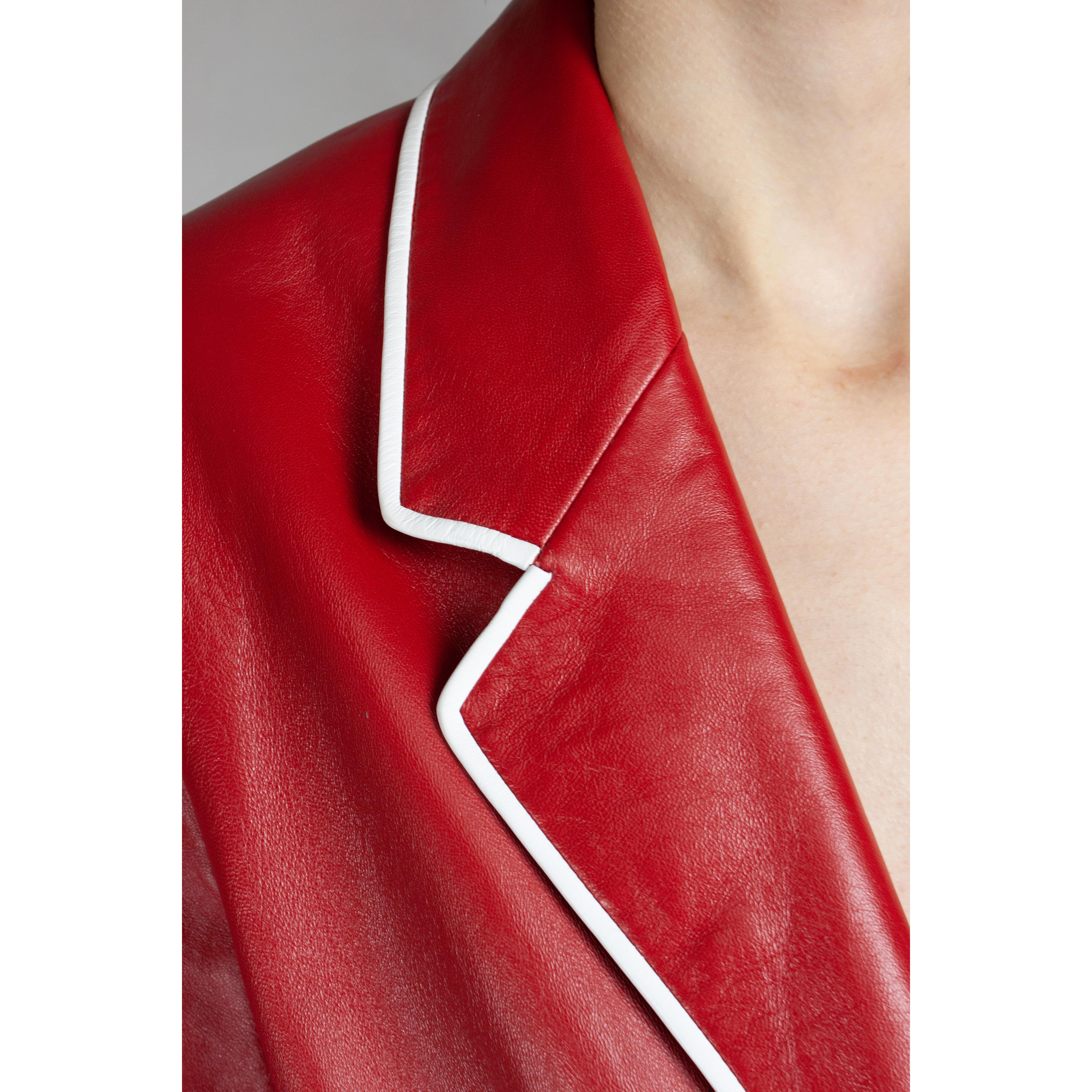 Louis Feraud red and white tailored leather jacket.circa 1980s In Good Condition For Sale In London, GB