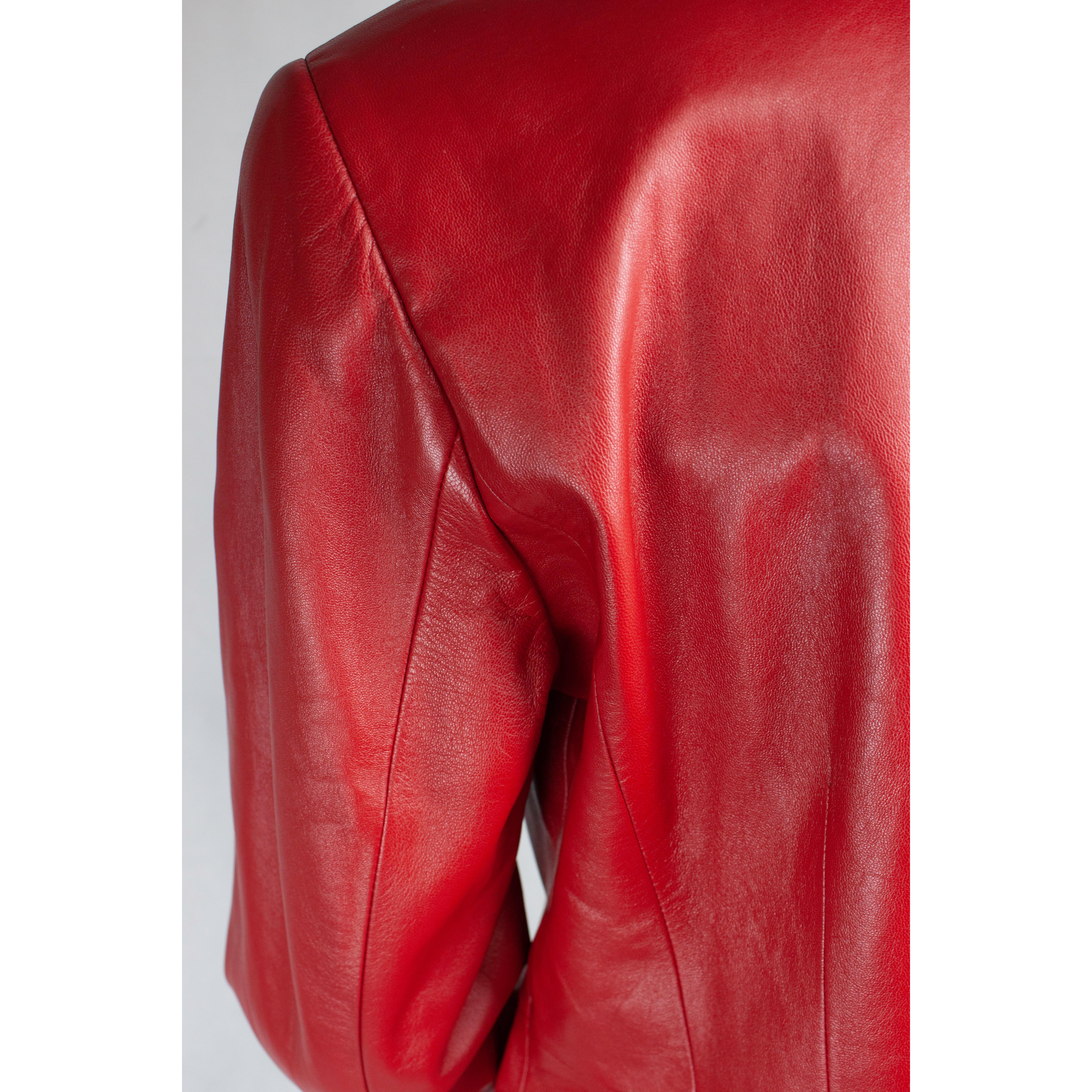 Louis Feraud rote und weiße maßgeschneiderte Lederjacke, ca. 1980er Jahre im Angebot 4