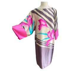 FLORA KUNG Vintage NWT Iris Kimono shift dress