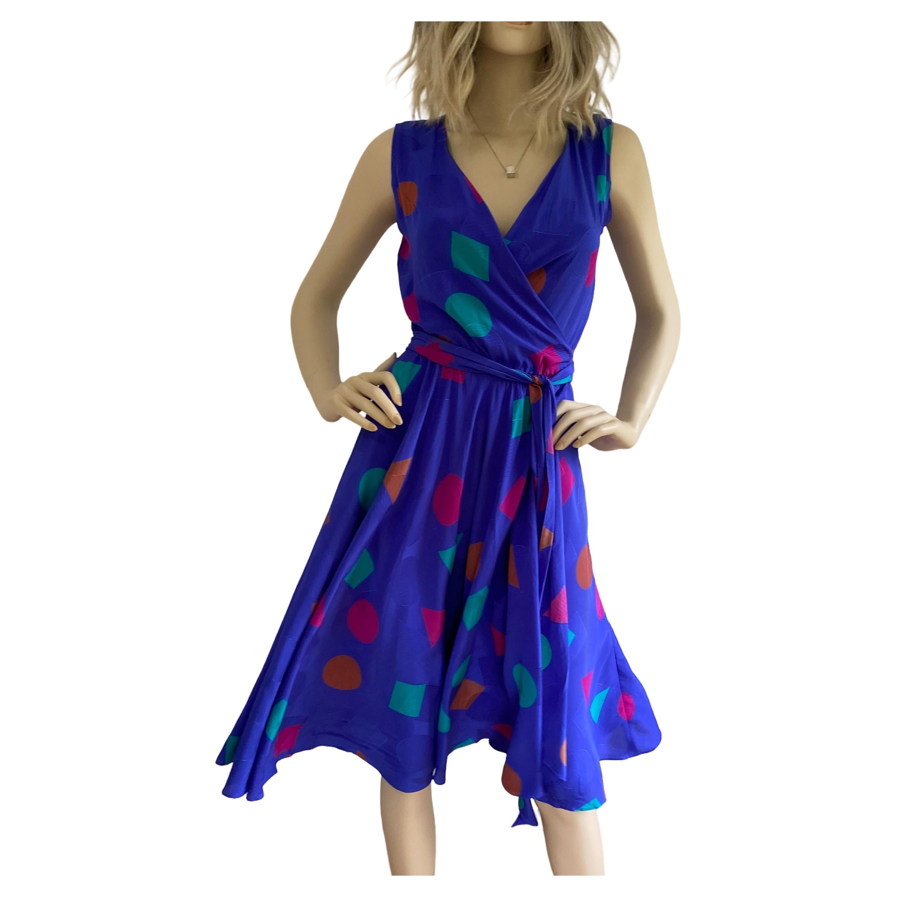 Blue Silk Print True Wrap Dress with Circle Skirt - NWT Flora Kung  For Sale