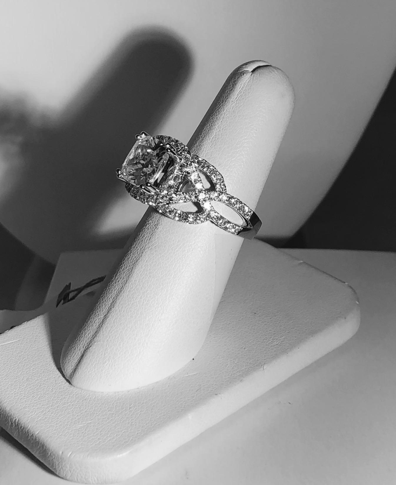 Modern White Gold Semi-Mount Diamond Ring For Sale