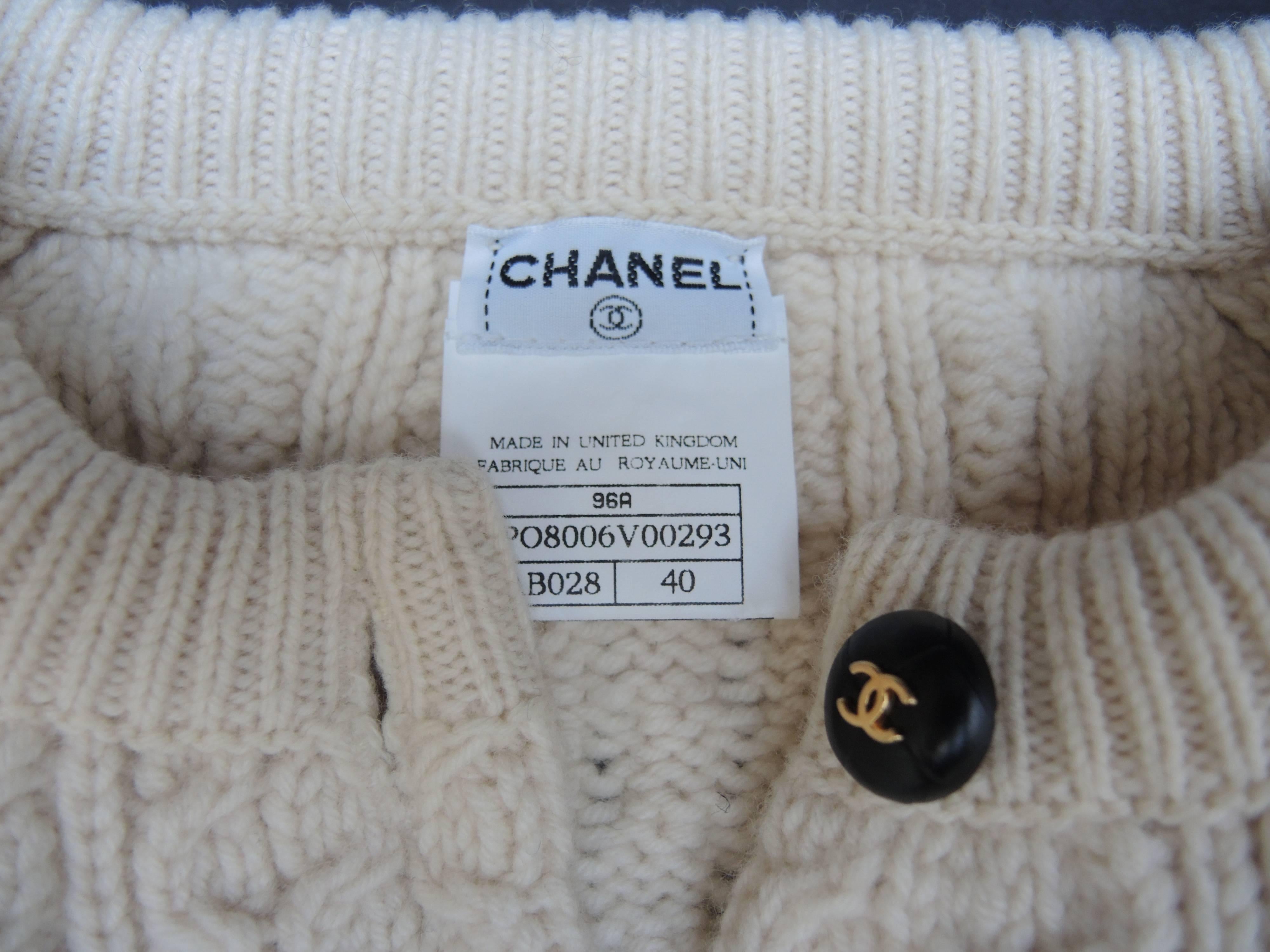Chanel Handknit Ivory Wool Cardigan Sweater Winter Collection, 1999 1