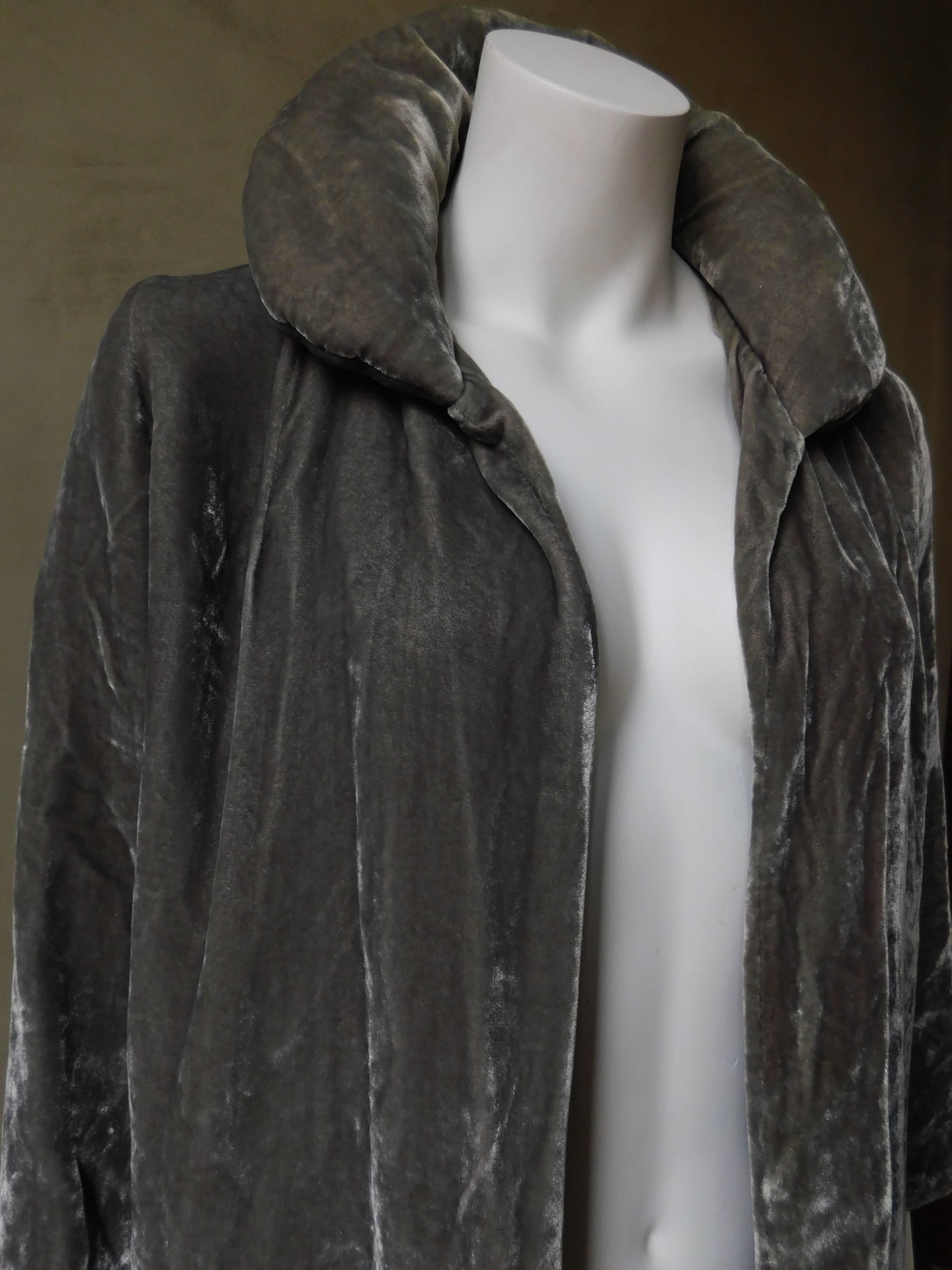 Isabel Marant Gray Silk Velvet Jacket with Padded Collar In Good Condition In Antwerp, BE