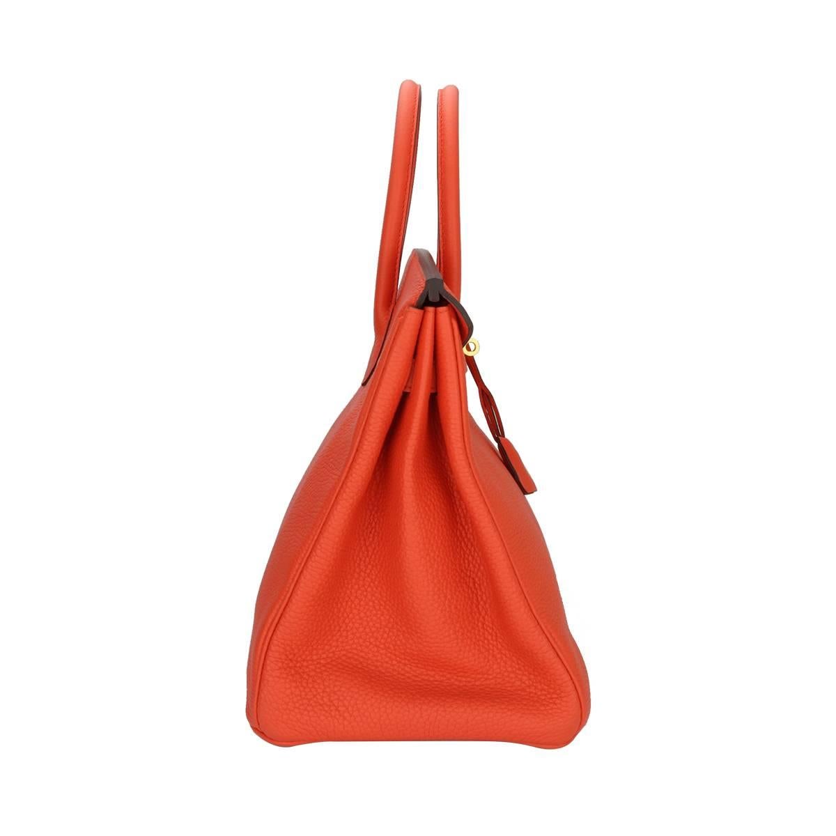 Women's or Men's Hermès 35cm Orange Togo Leather with Gold Hardware Stamp T Year 2015 Birkin Bag