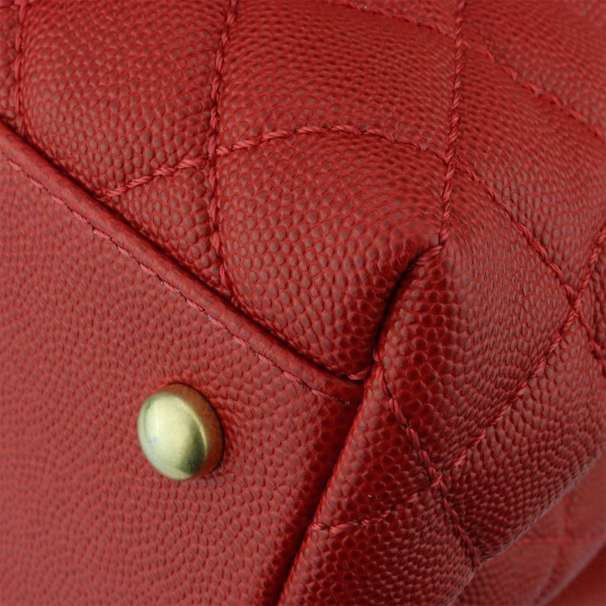 Chanel Coco Handle Large Red Caviar bag with Brushed Gold Hardware, 2018 3