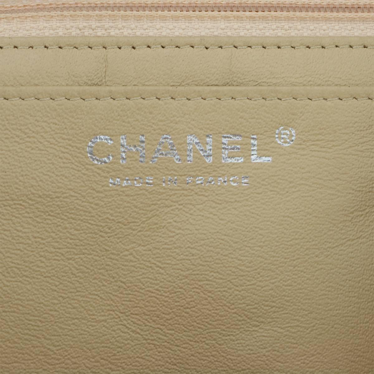 CHANEL Classic Single Flap Jumbo Beige Clair Caviar with Silver Hardware 2009 12
