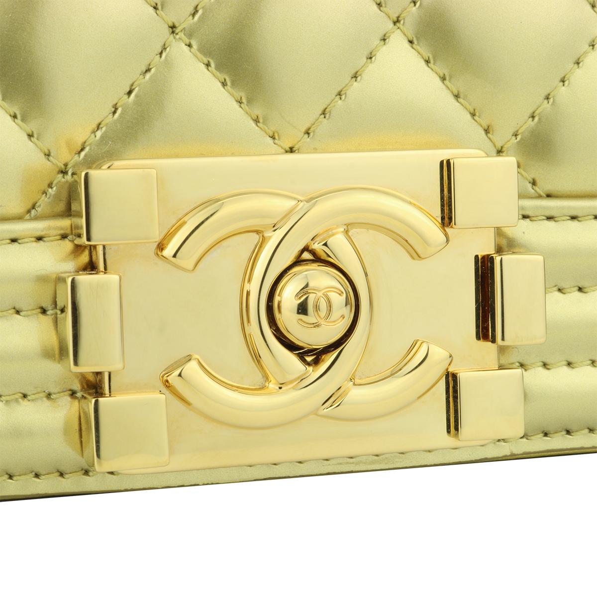 chanel old medium quilted boy flap bag