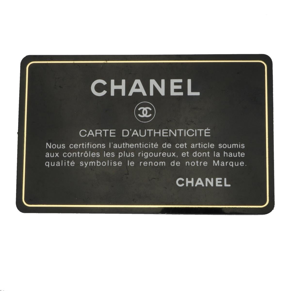 CHANEL Black Caviar Maxi Single Flap with Gold Hardware 2009 12