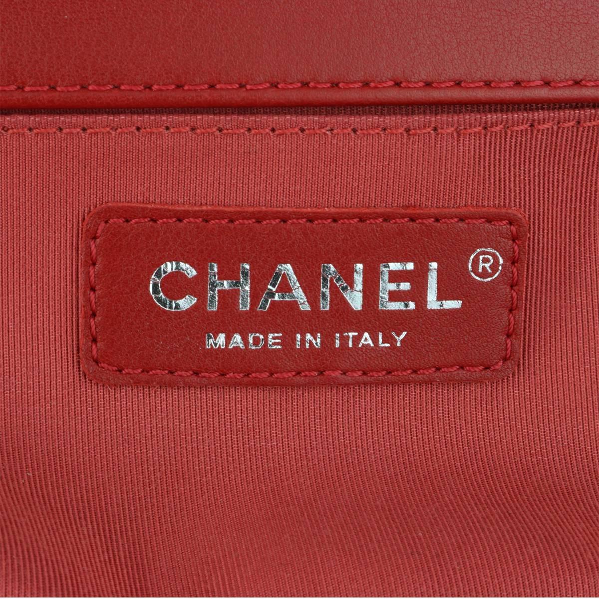 Chanel Old Medium Boy Red Calfskin with Ruthenium Hardware 2015 4