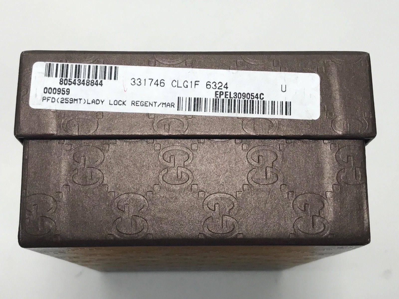 Gucci Padlock Continental Wallet on Chain For Sale 3